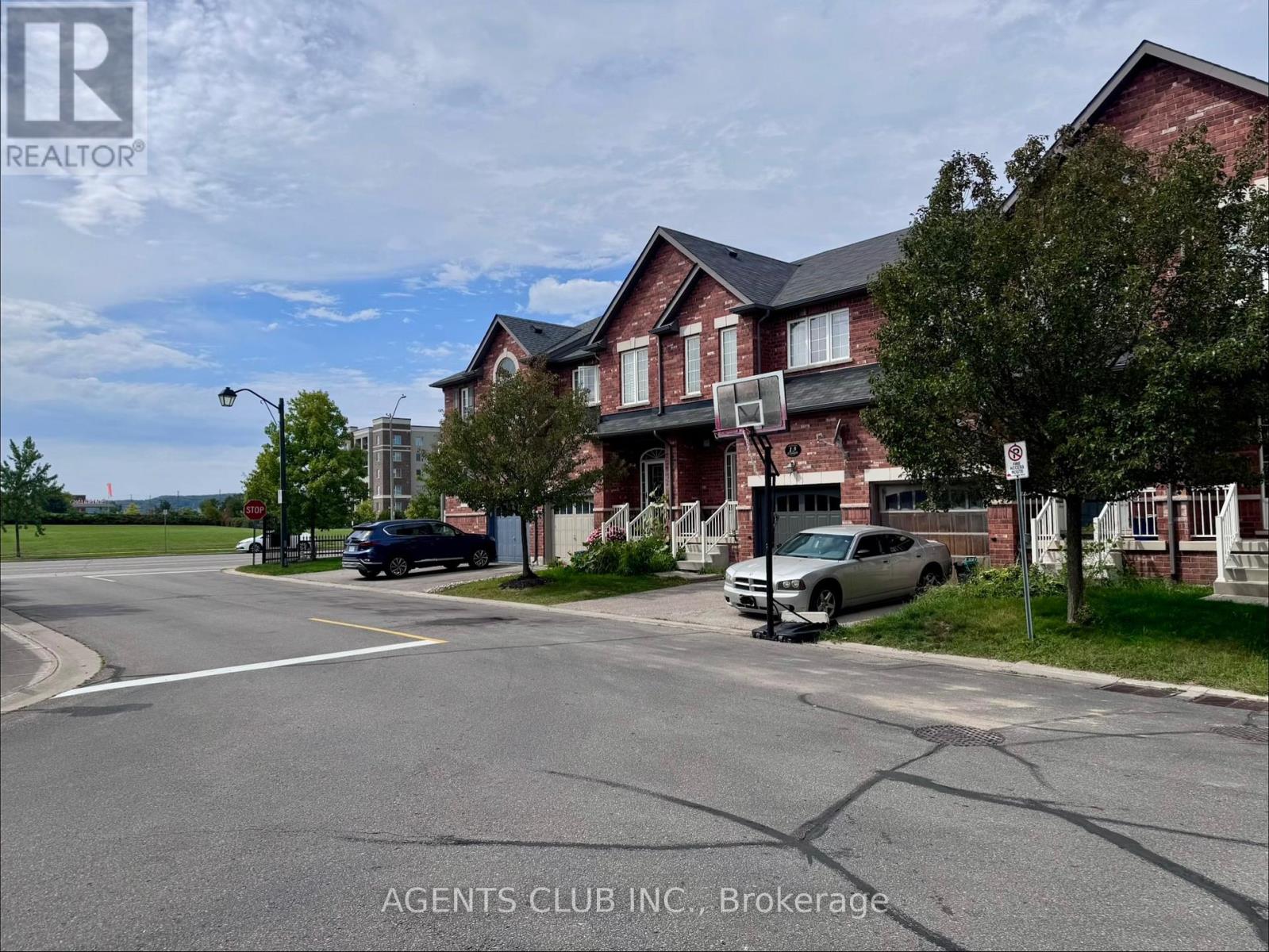 14 - 651 Farmstead Drive, Milton, Ontario  L9T 7W2 - Photo 4 - W13786886