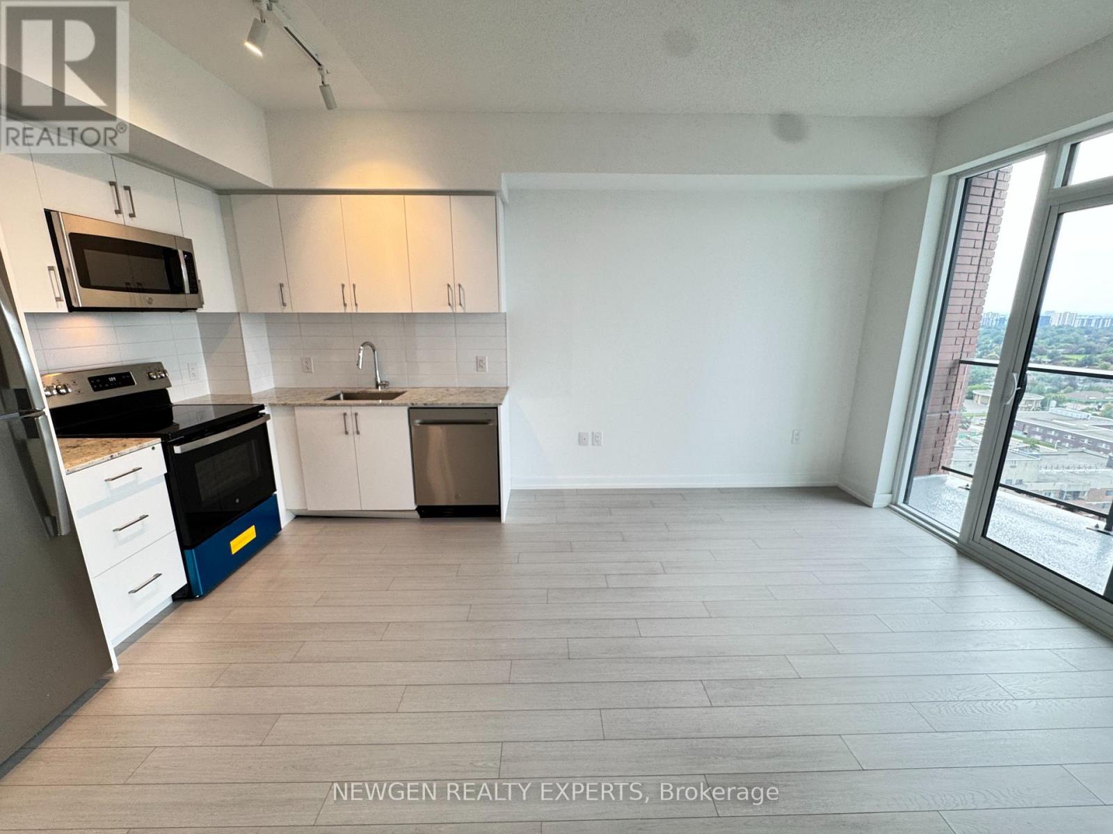 2303 - 4010 Eglinton Avenue W, Toronto, Ontario  M9A 0G5 - Photo 2 - W13786964