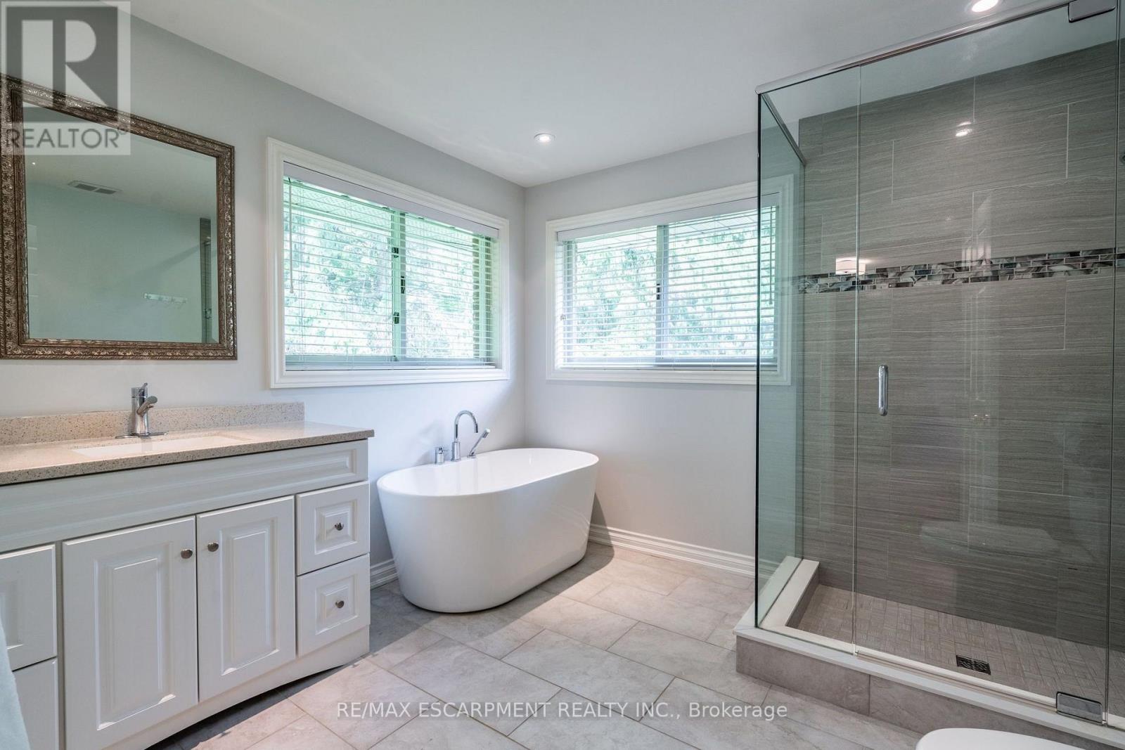 2159 Britannia Road, Burlington, Ontario  L7P 0E8 - Photo 31 - W13787010