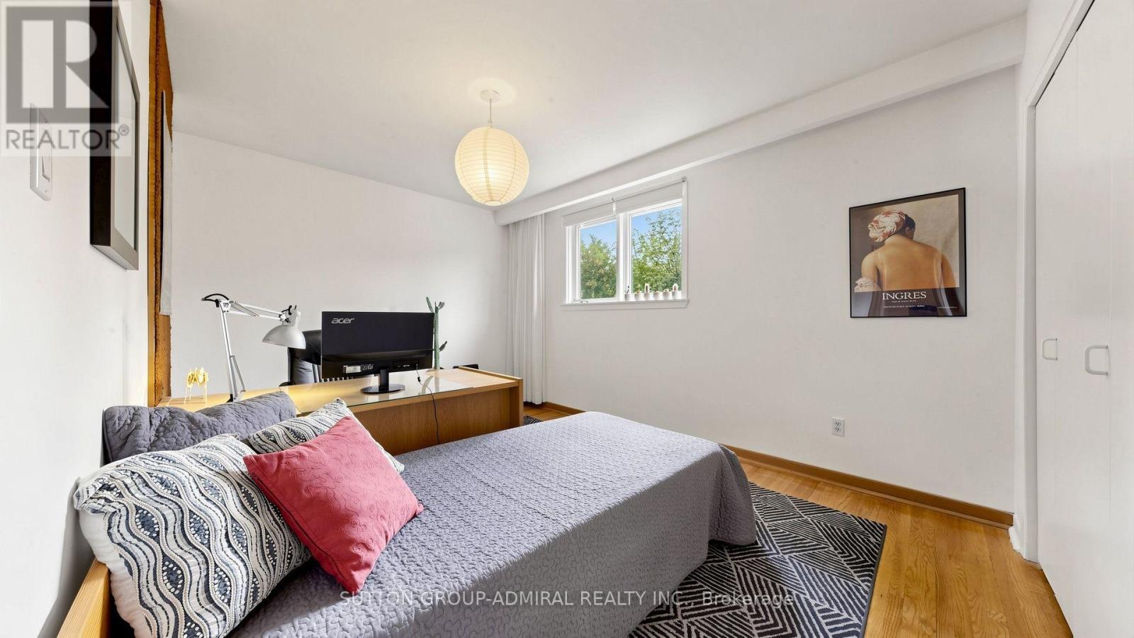 27 Warlingham Court, Toronto, Ontario  M9C 3K2 - Photo 13 - W13787032