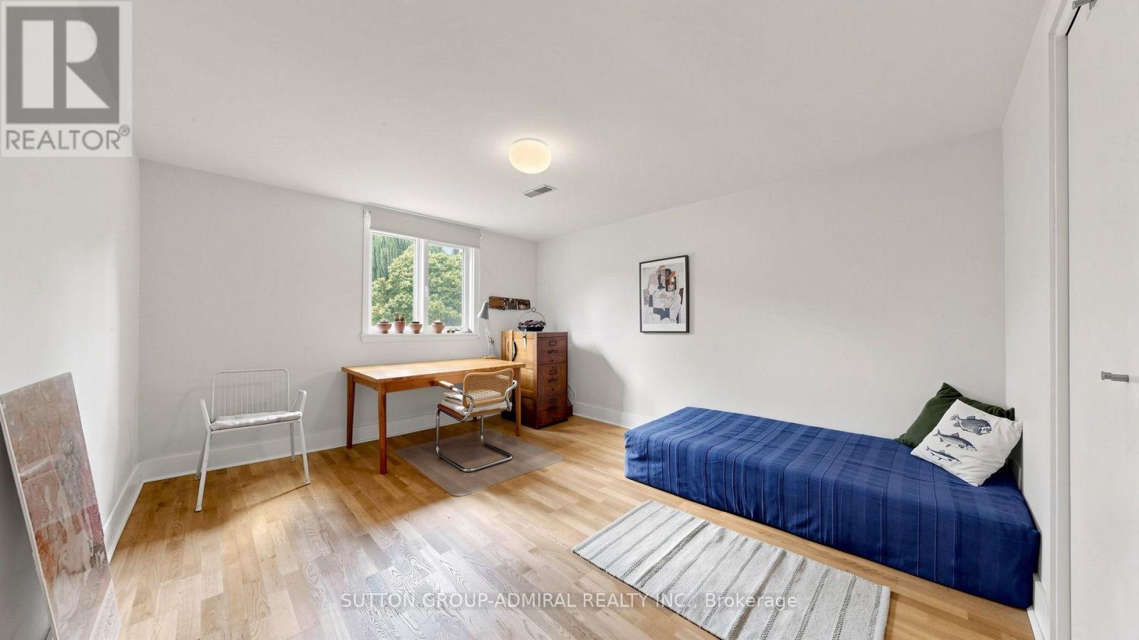 27 Warlingham Court, Toronto, Ontario  M9C 3K2 - Photo 30 - W13787032