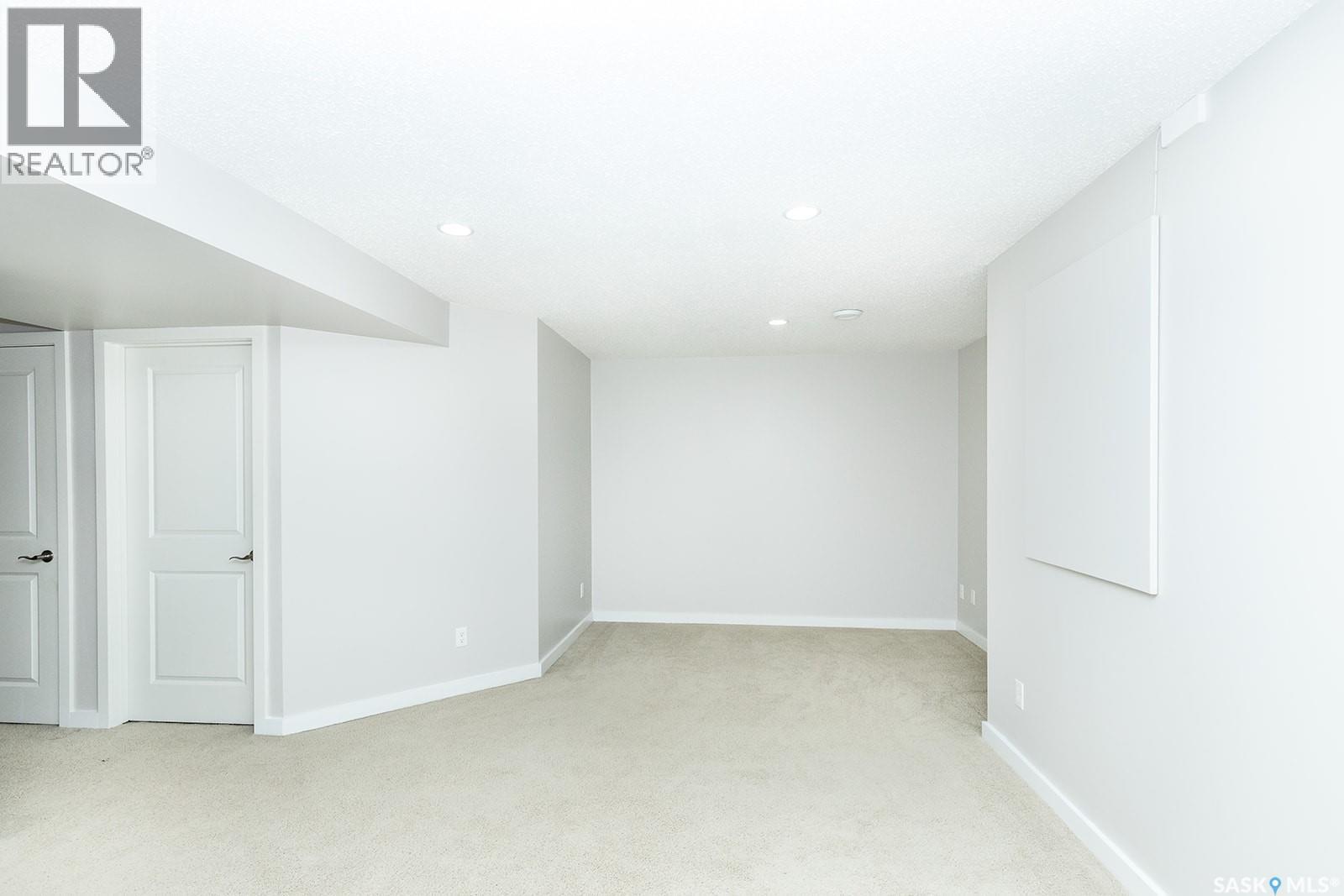 211 410 Ledingham Way, Saskatoon, Saskatchewan  S7V 0C4 - Photo 22 - SK048436
