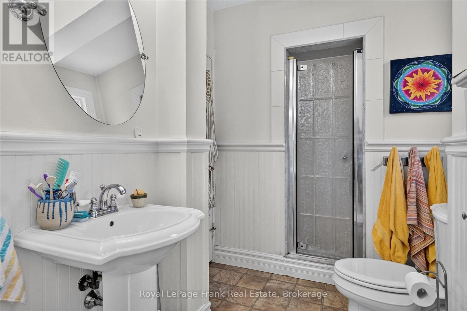 404 London Street, Peterborough, Ontario  K9H 3A3 - Photo 18 - X13786586