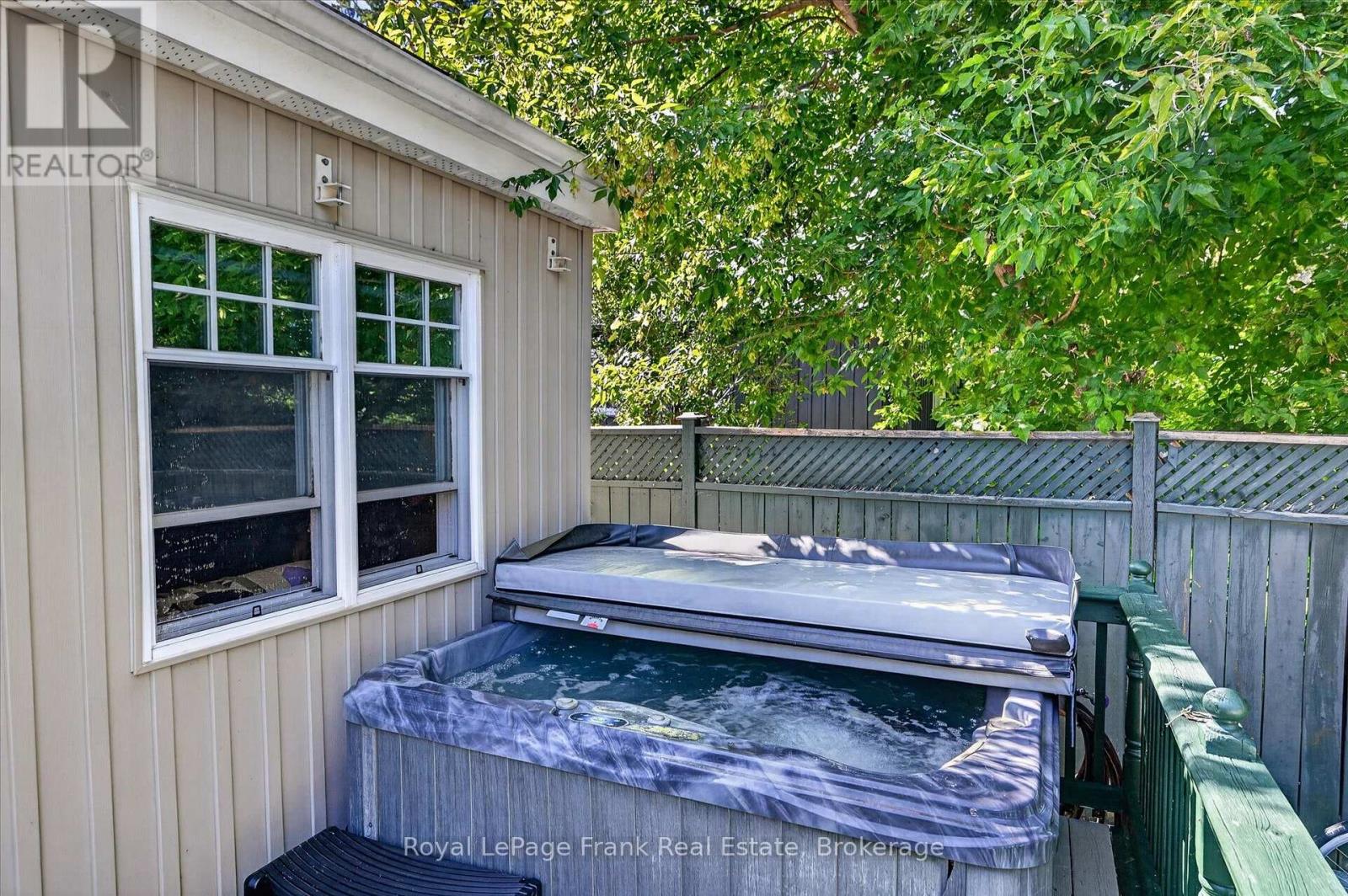 404 London Street, Peterborough, Ontario  K9H 3A3 - Photo 29 - X13786586