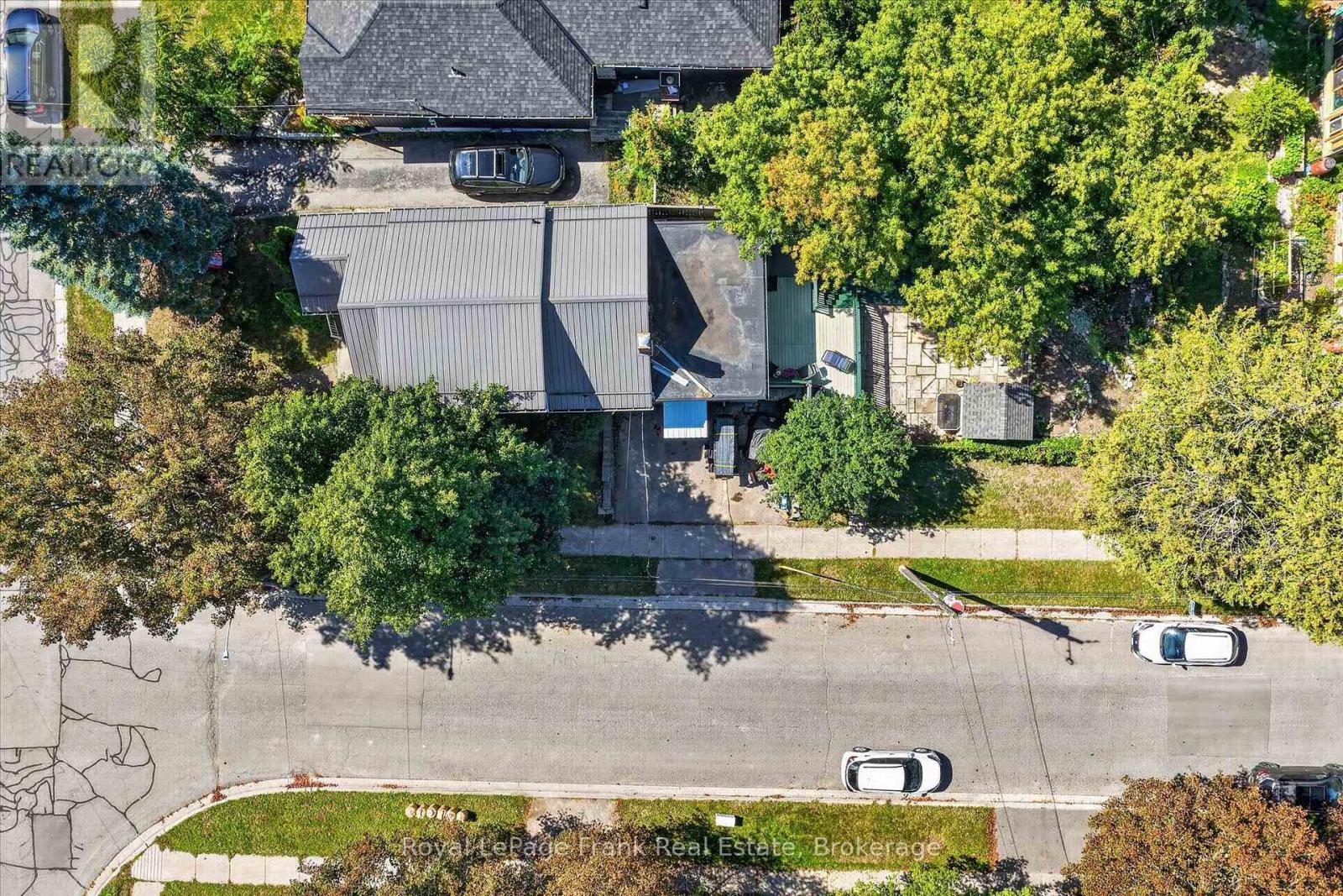 404 London Street, Peterborough, Ontario  K9H 3A3 - Photo 34 - X13786586