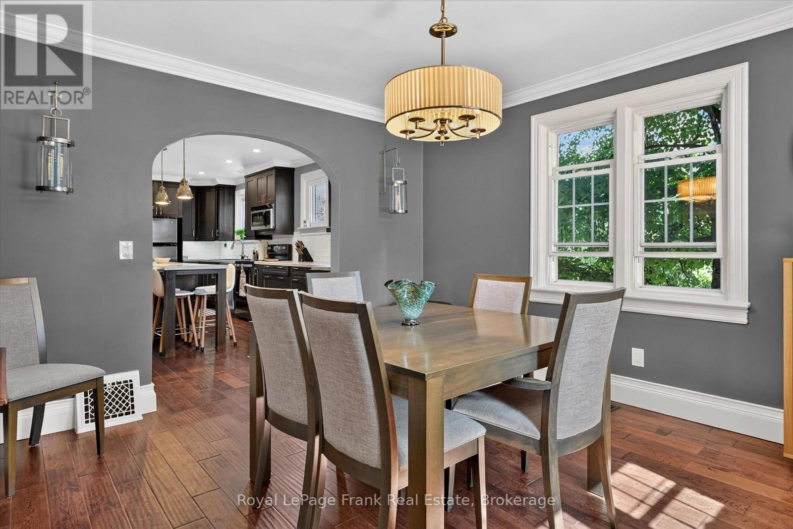 404 London Street, Peterborough, Ontario  K9H 3A3 - Photo 5 - X13786586