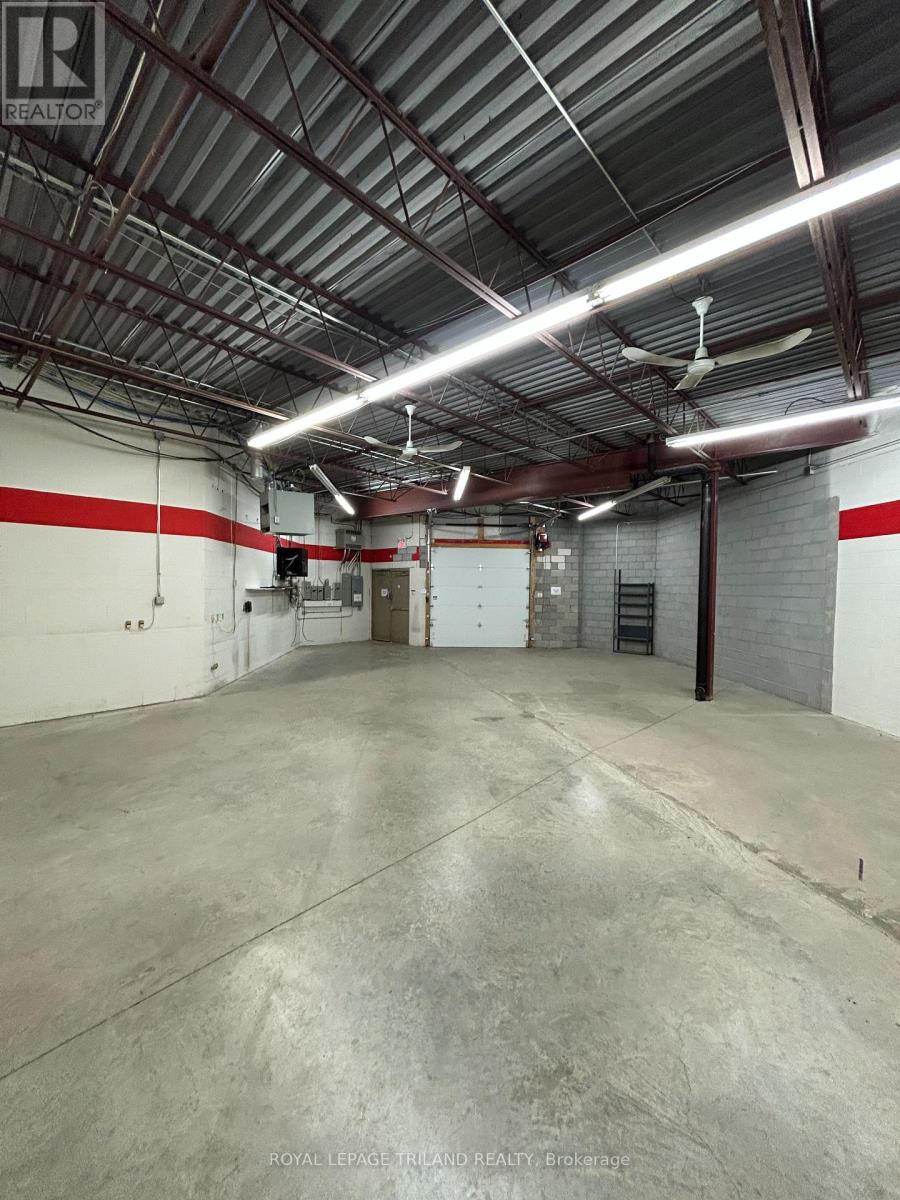 53-61 - 41 Adelaide Street N, London East, Ontario  N6B 3P4 - Photo 5 - X12799100