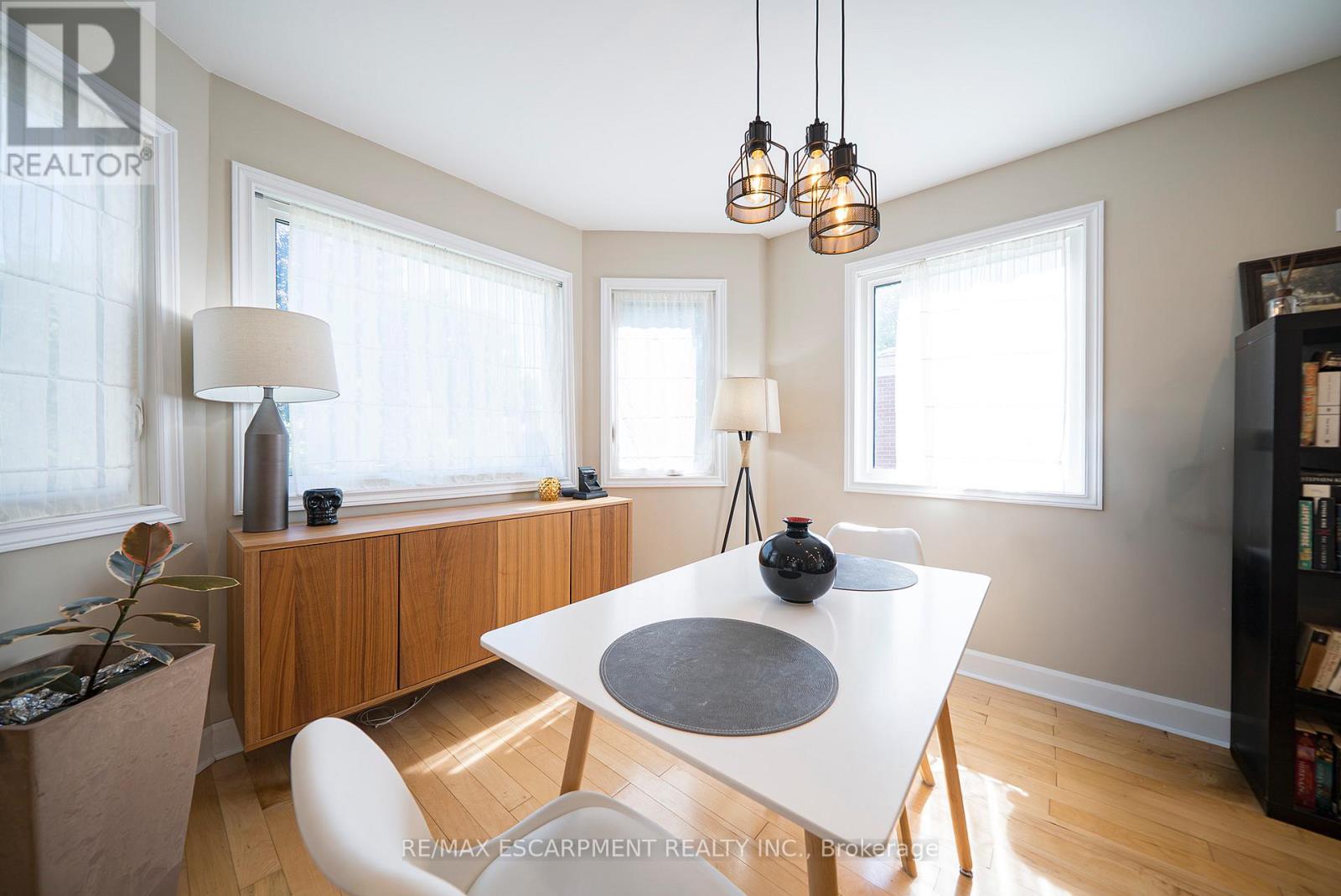 32 Elmwood Avenue, Brantford, Ontario  N3R 2J8 - Photo 11 - X13786732