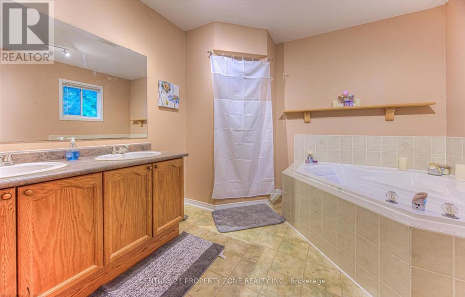 124 Wheatland Drive, Cambridge, Ontario  N1P 1E2 - Photo 15 - X13786816