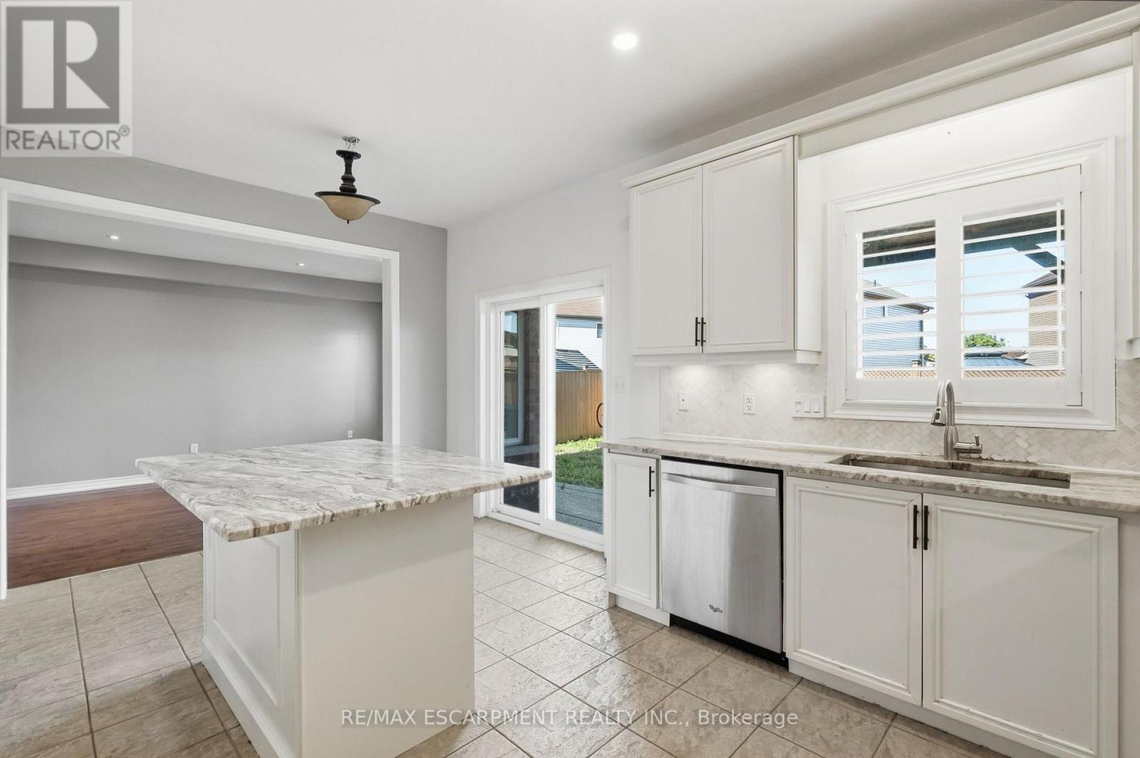 84 Deerborn Drive, Hamilton, Ontario  L8V 0A7 - Photo 18 - X13786854