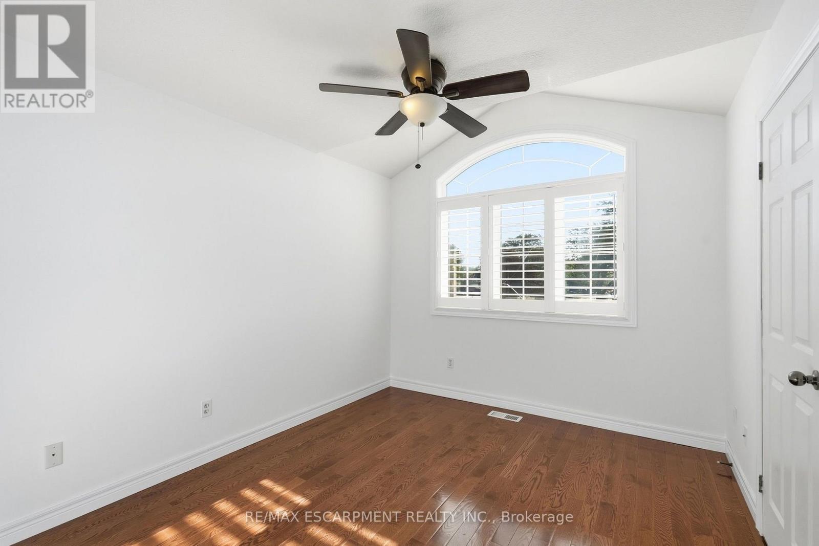 84 Deerborn Drive, Hamilton, Ontario  L8V 0A7 - Photo 27 - X13786854