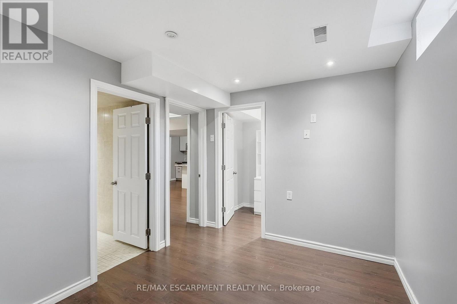 84 Deerborn Drive, Hamilton, Ontario  L8V 0A7 - Photo 33 - X13786854