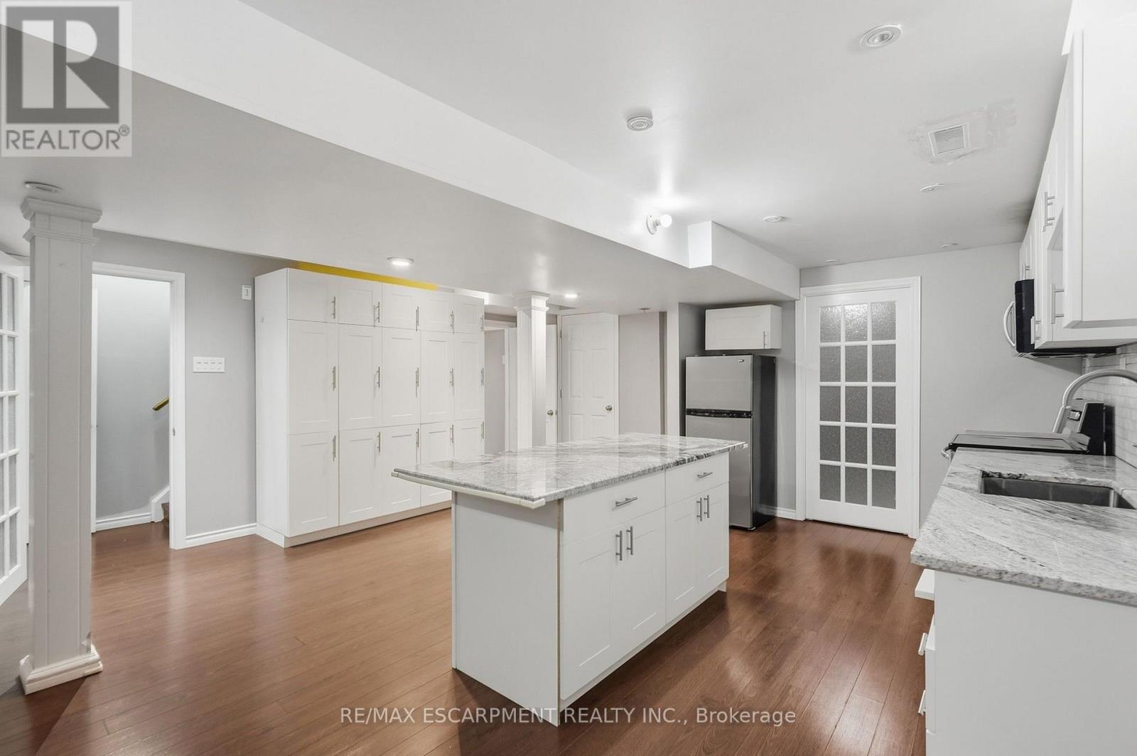 84 Deerborn Drive, Hamilton, Ontario  L8V 0A7 - Photo 43 - X13786854