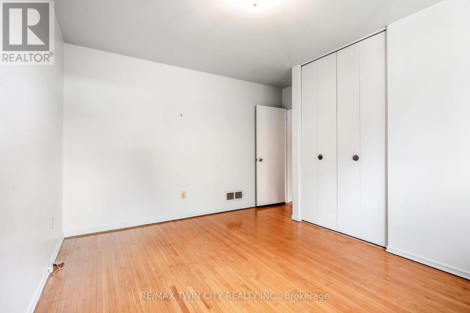 4 Waddington Street, Brantford, Ontario  N3R 2R1 - Photo 26 - X13786916