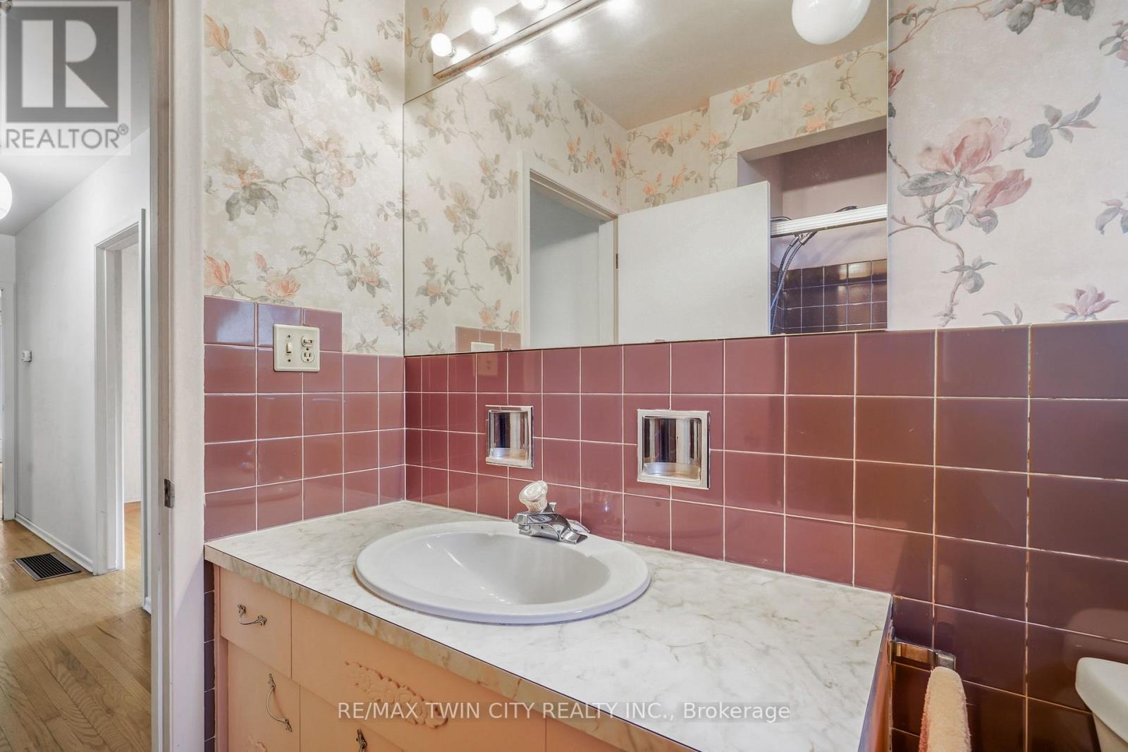 4 Waddington Street, Brantford, Ontario  N3R 2R1 - Photo 28 - X13786916