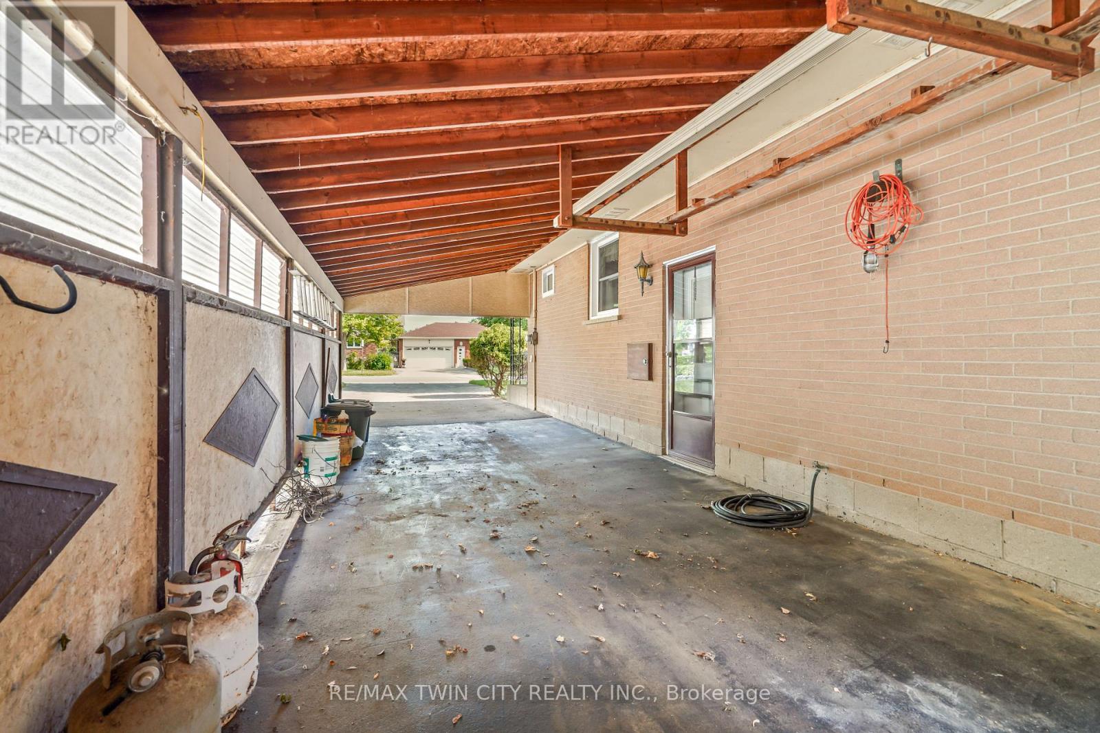 4 Waddington Street, Brantford, Ontario  N3R 2R1 - Photo 48 - X13786916