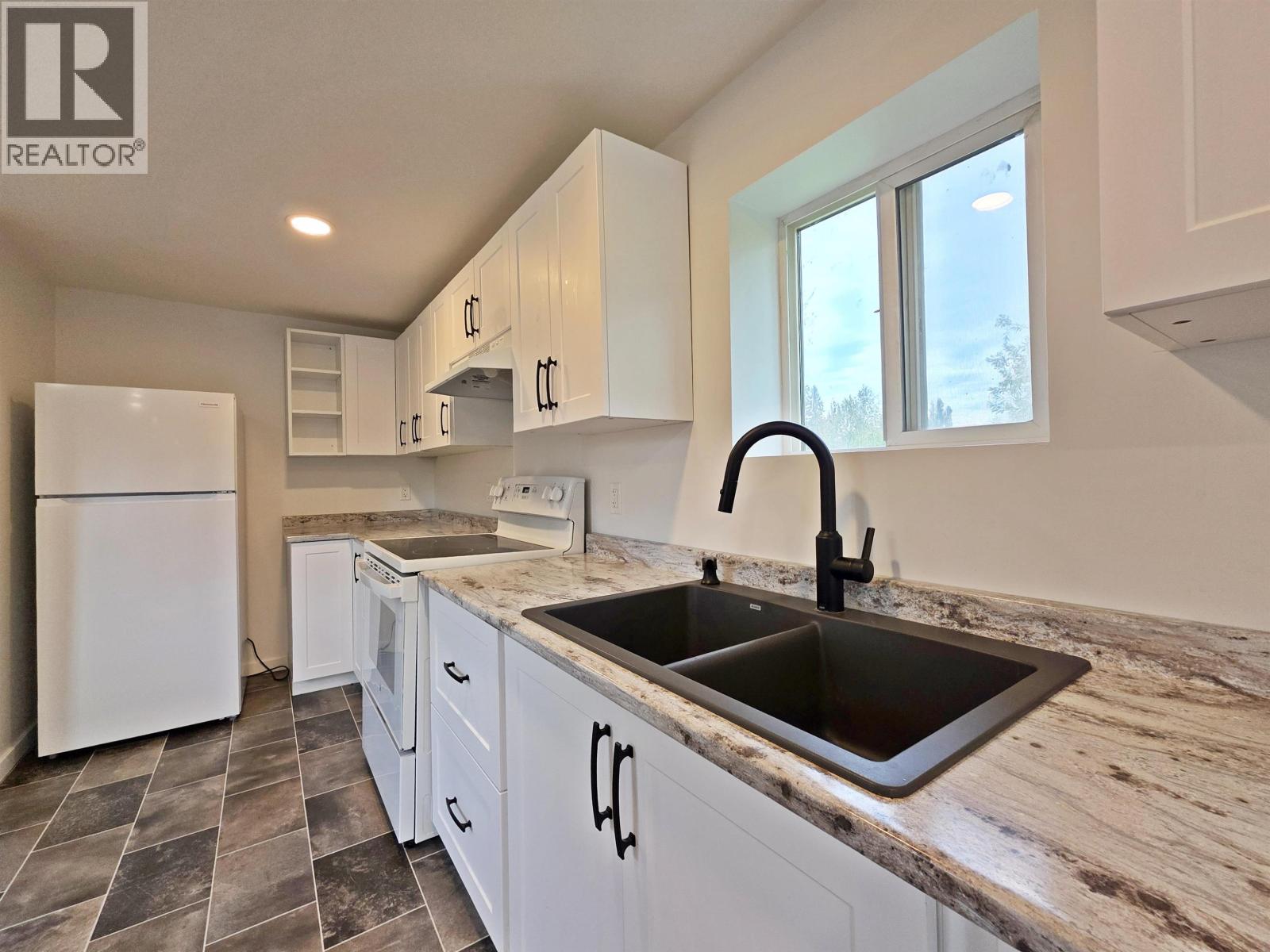 1916 Balsam Avenue, Quesnel, British Columbia  V2J 3Y9 - Photo 4 - R3165653