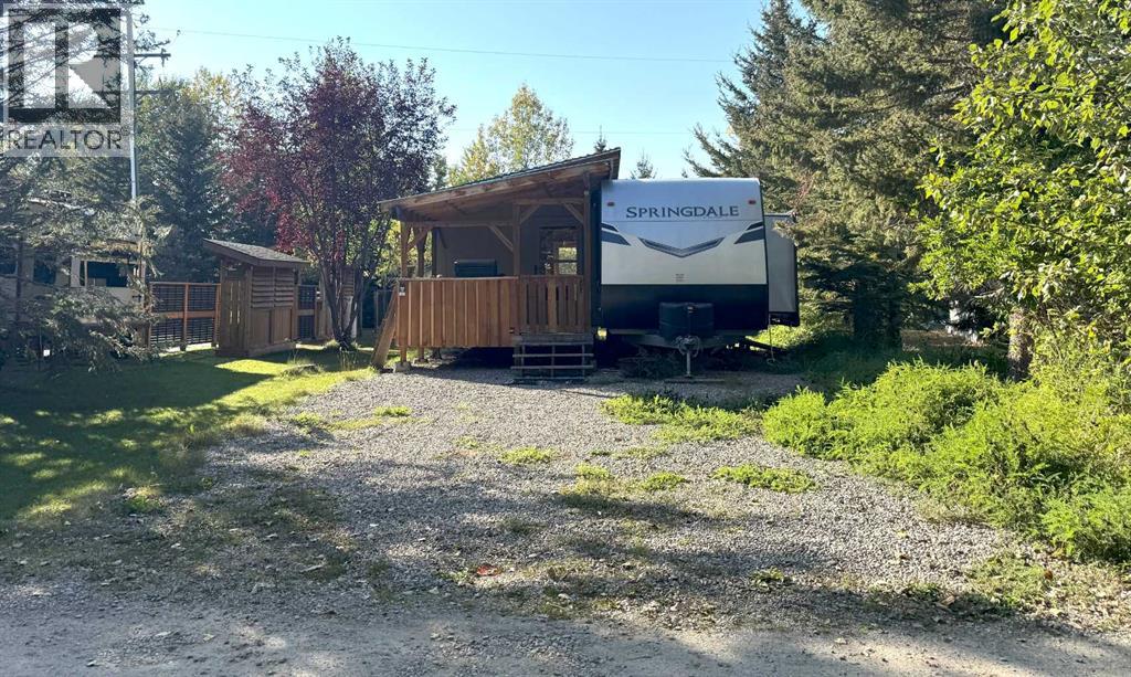 82, 200 4 Avenue SW, Sundre, Alberta