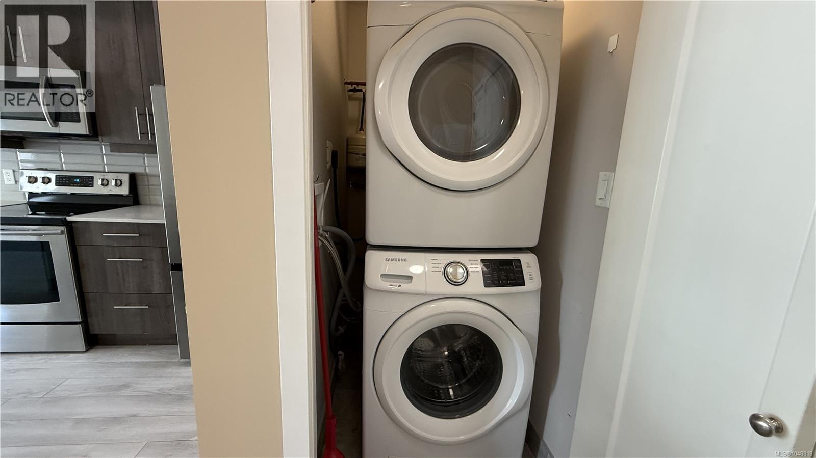 302 1020 Inverness Rd, Saanich, British Columbia  V8X 0B1 - Photo 29 - 1048818