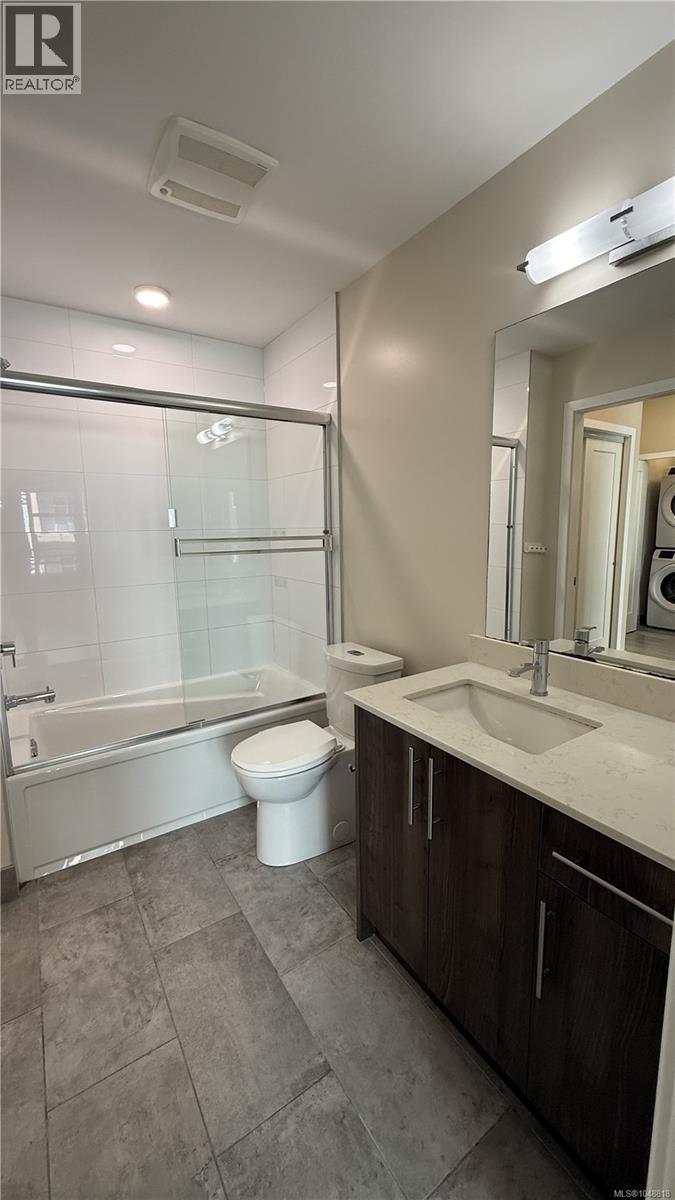 302 1020 Inverness Rd, Saanich, British Columbia  V8X 0B1 - Photo 12 - 1048818