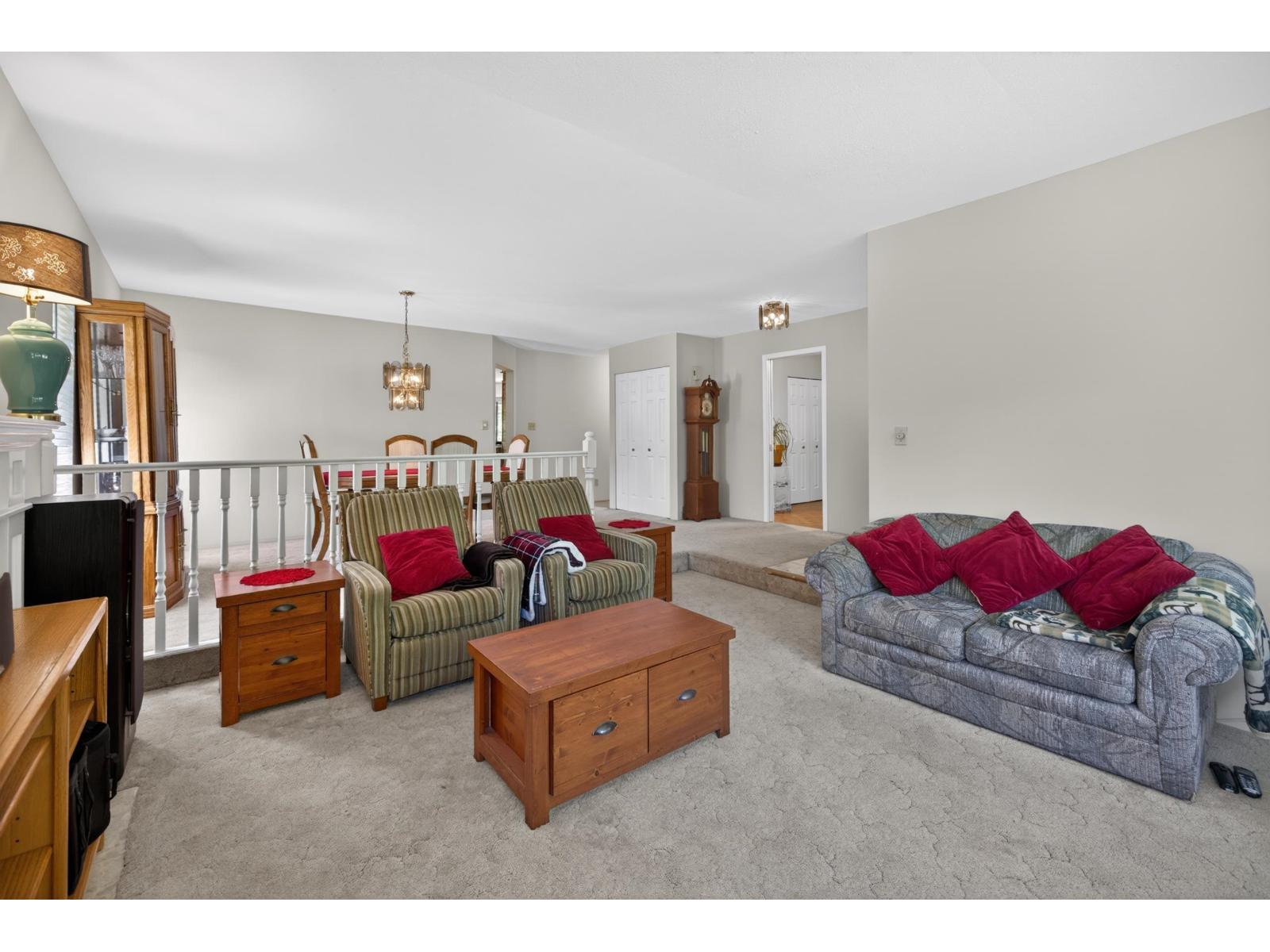 21050 Yeomans Crescent, Langley, British Columbia  V1M 2P7 - Photo 11 - R3164797