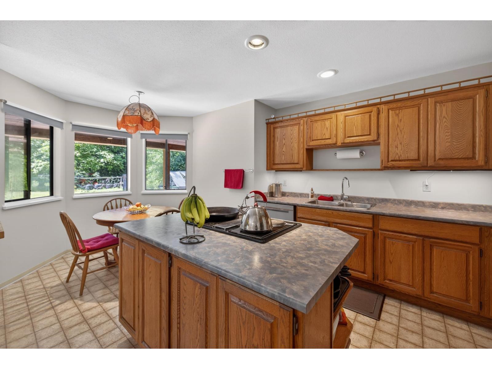 21050 Yeomans Crescent, Langley, British Columbia  V1M 2P7 - Photo 14 - R3164797