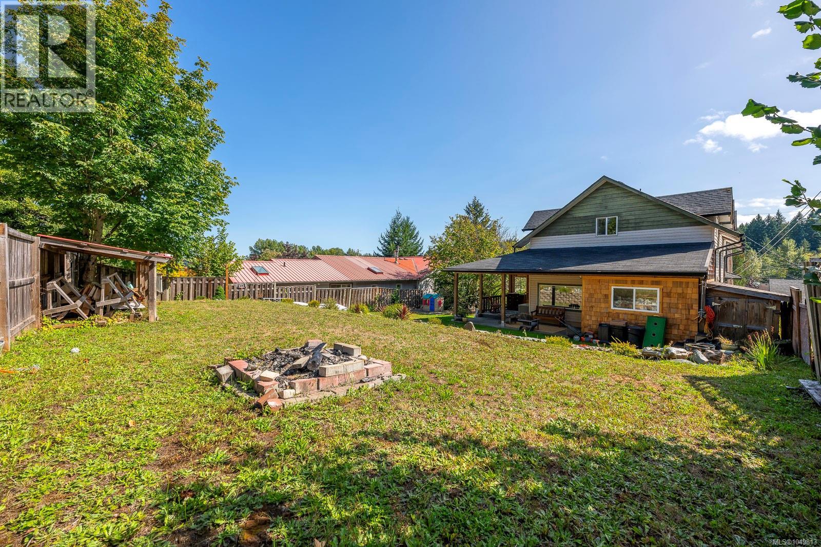 2612 Dunsmuir Ave, Cumberland, British Columbia  V0R 1S0 - Photo 21 - 1049813
