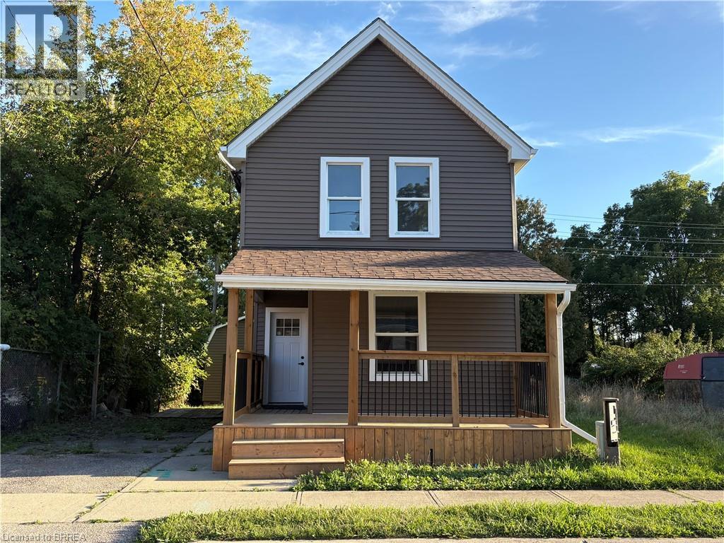 17 ABLE Avenue, Brantford, Ontario