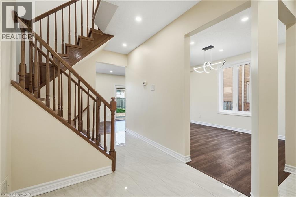 184 Macintosh Drive, Stoney Creek, Ontario  L8E 4C1 - Photo 6 - 40863466