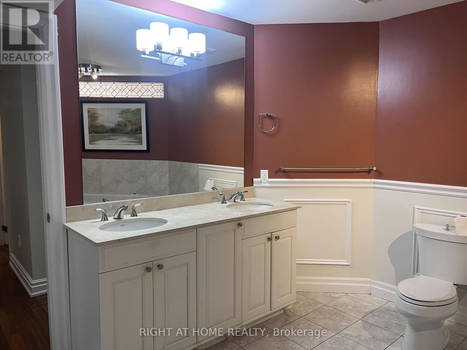 63 Walker Avenue, Toronto, Ontario  M4V 1G3 - Photo 24 - C13737568