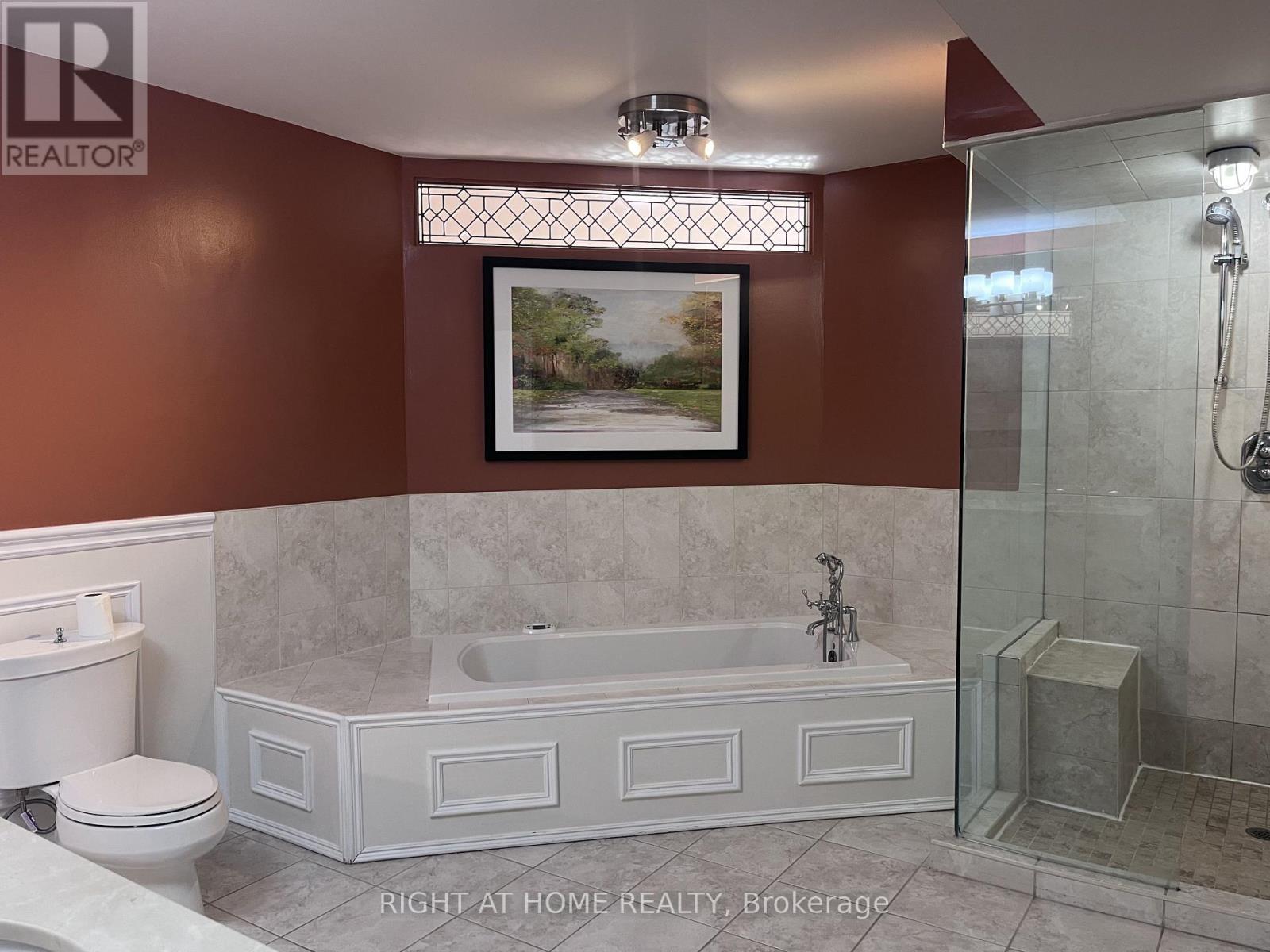 63 Walker Avenue, Toronto, Ontario  M4V 1G3 - Photo 22 - C13737568