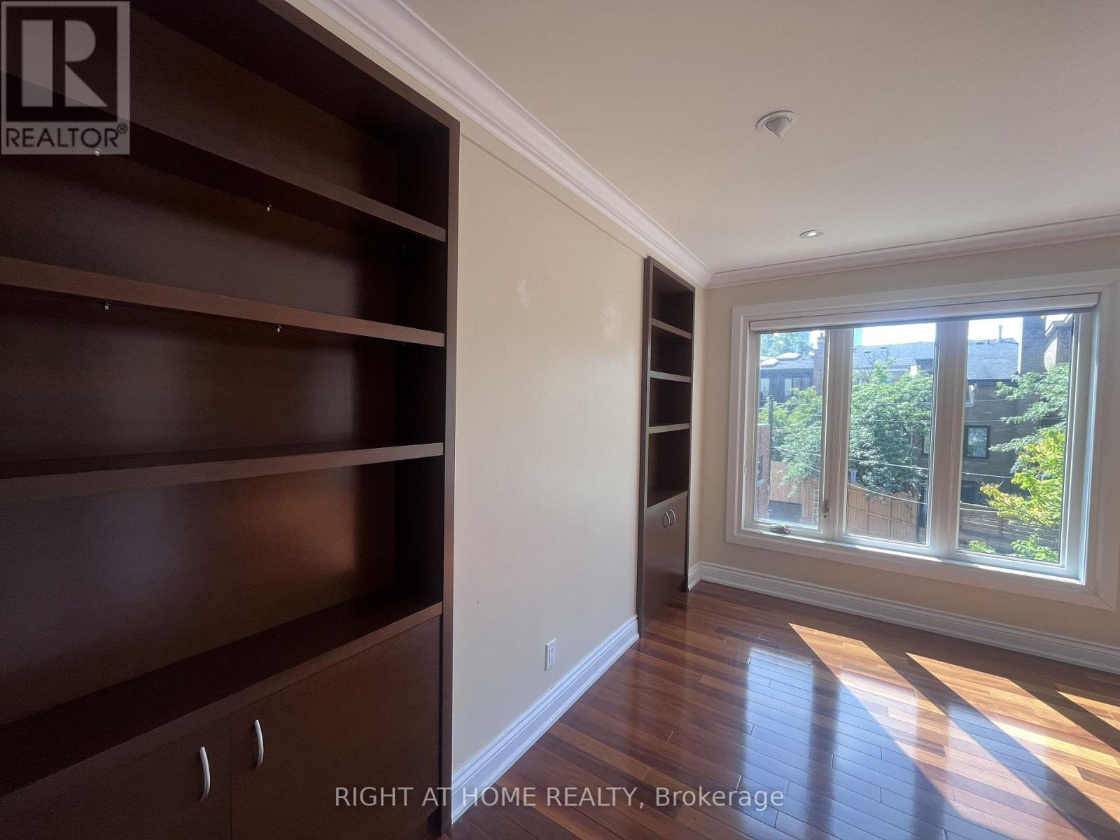 63 Walker Avenue, Toronto, Ontario  M4V 1G3 - Photo 18 - C13737568