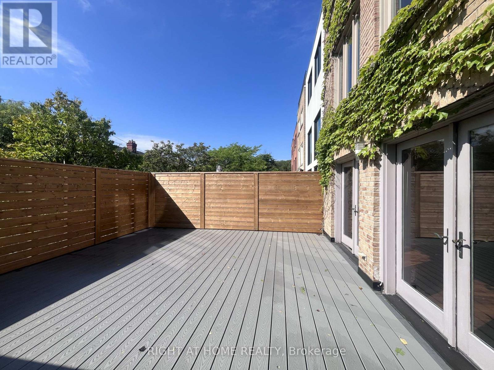 63 Walker Avenue, Toronto, Ontario  M4V 1G3 - Photo 7 - C13737568