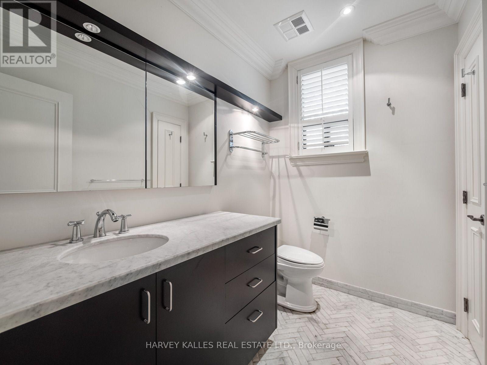 67 Warren Road, Toronto, Ontario  M4V 2R9 - Photo 21 - C13786652