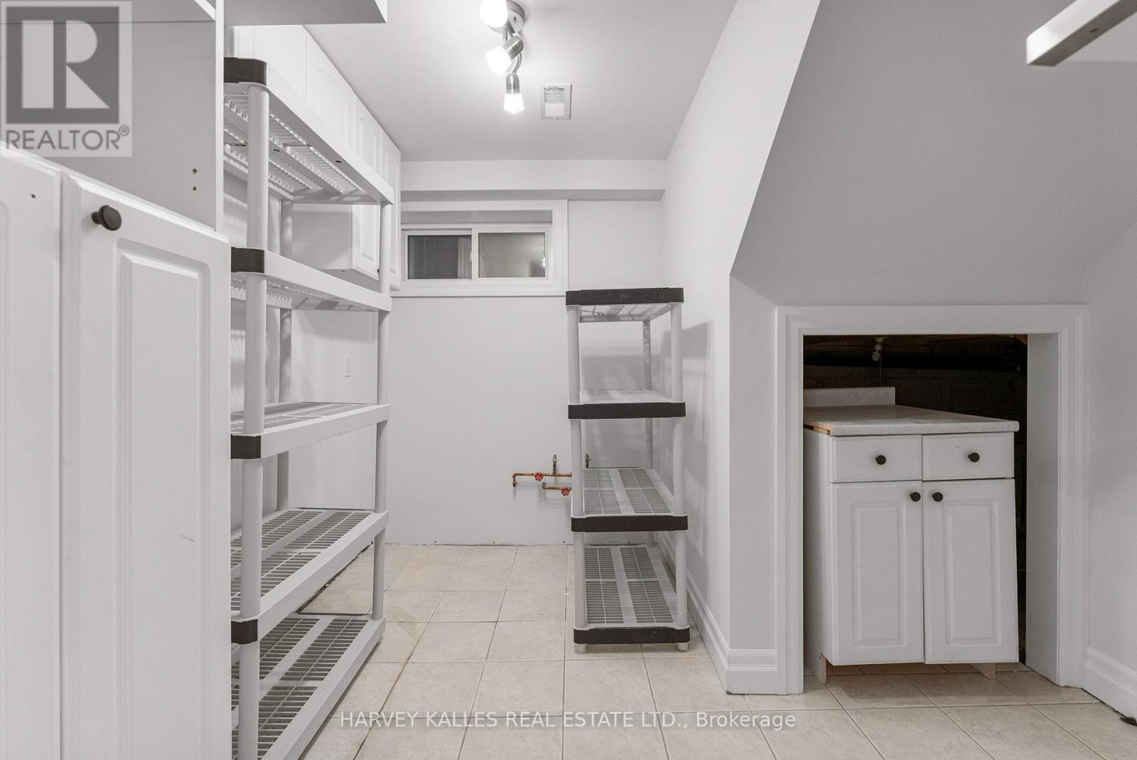 121 Johnston Avenue, Toronto, Ontario  M2N 1H1 - Photo 39 - C13786852