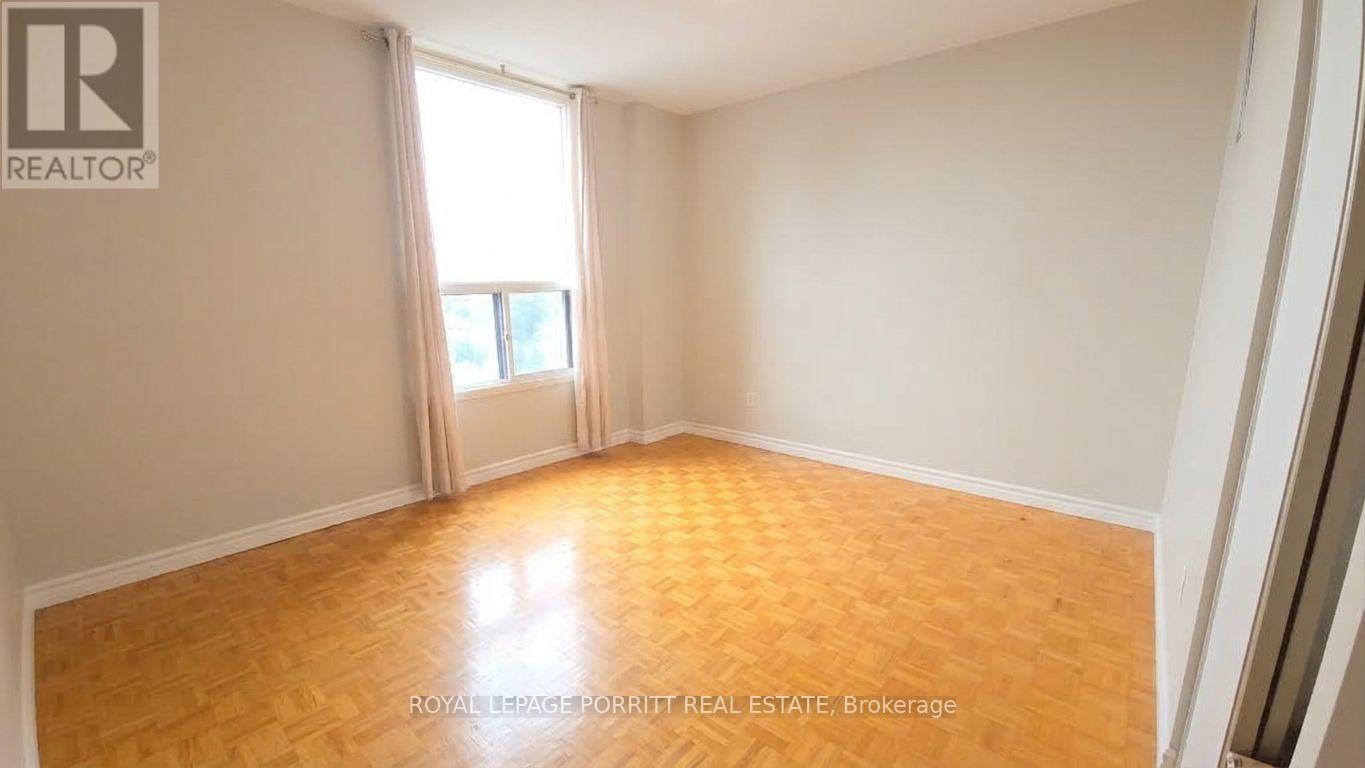 1704 - 1535 Lakeshore Road E, Mississauga, Ontario  L5E 3E2 - Photo 18 - W13785274