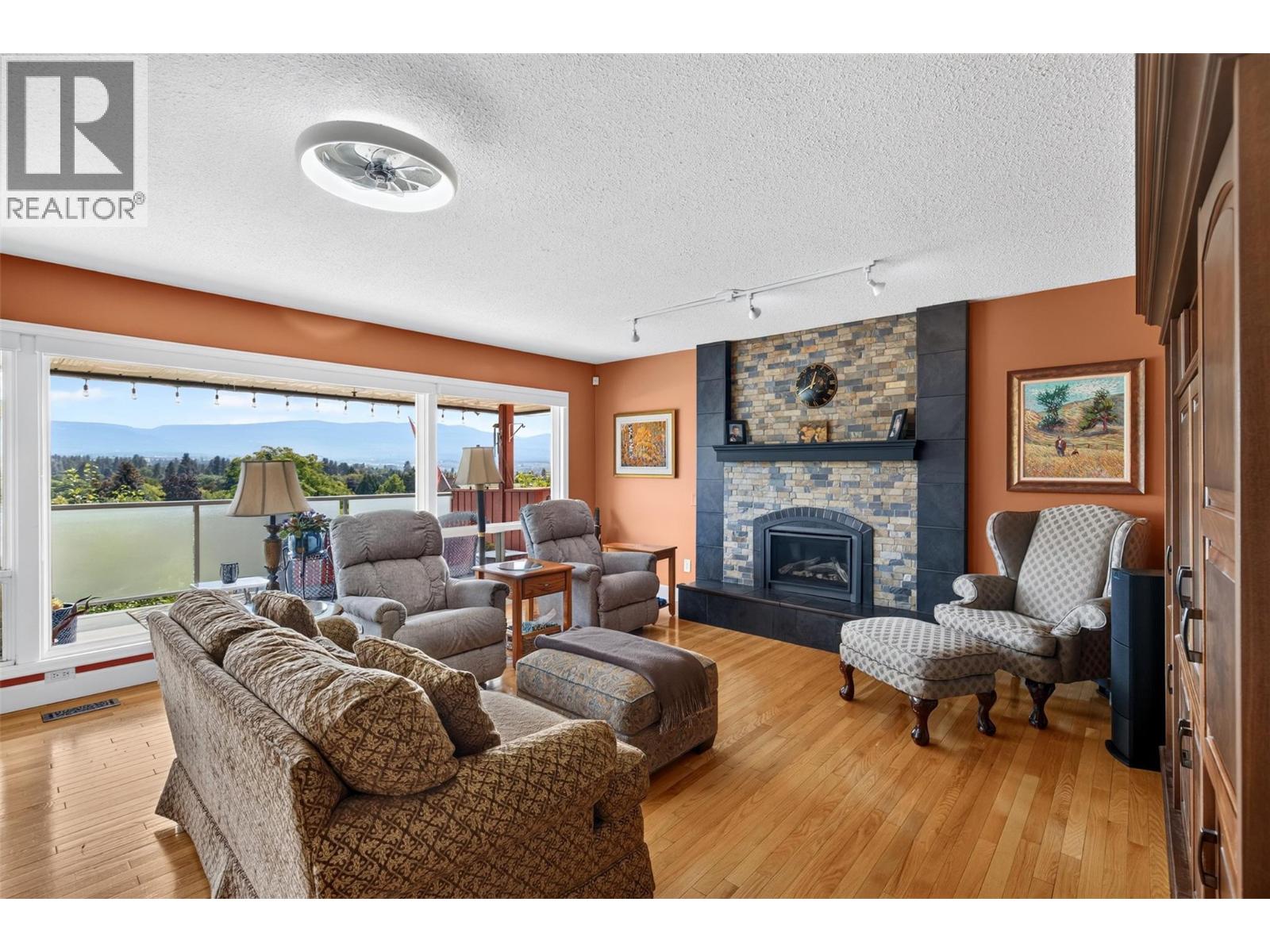 1645 Smithson Place, Kelowna, British Columbia  V1Y 8N5 - Photo 15 - 10400386
