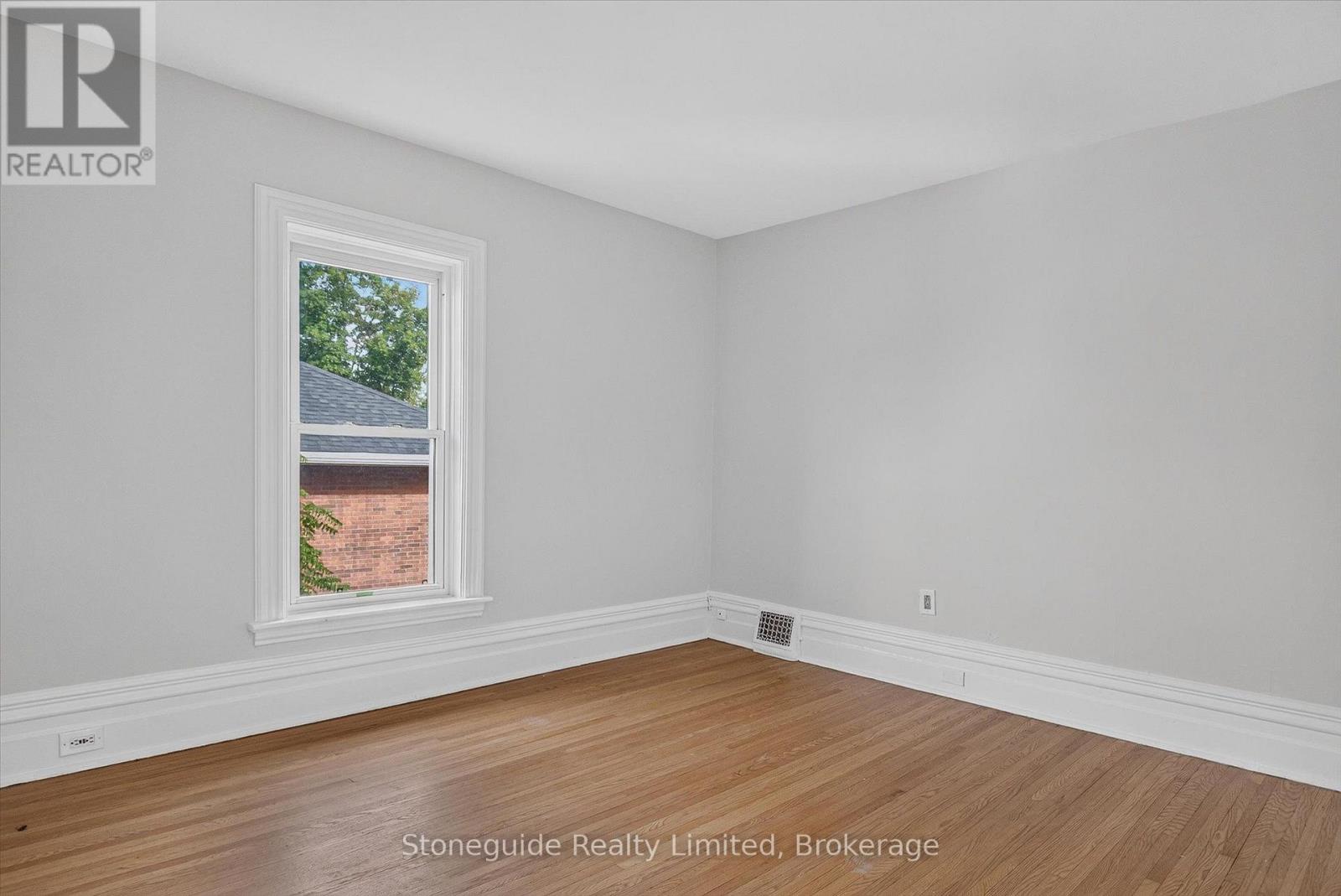 540 Charlotte Street, Peterborough, Ontario  K9J 2W5 - Photo 14 - X13787104