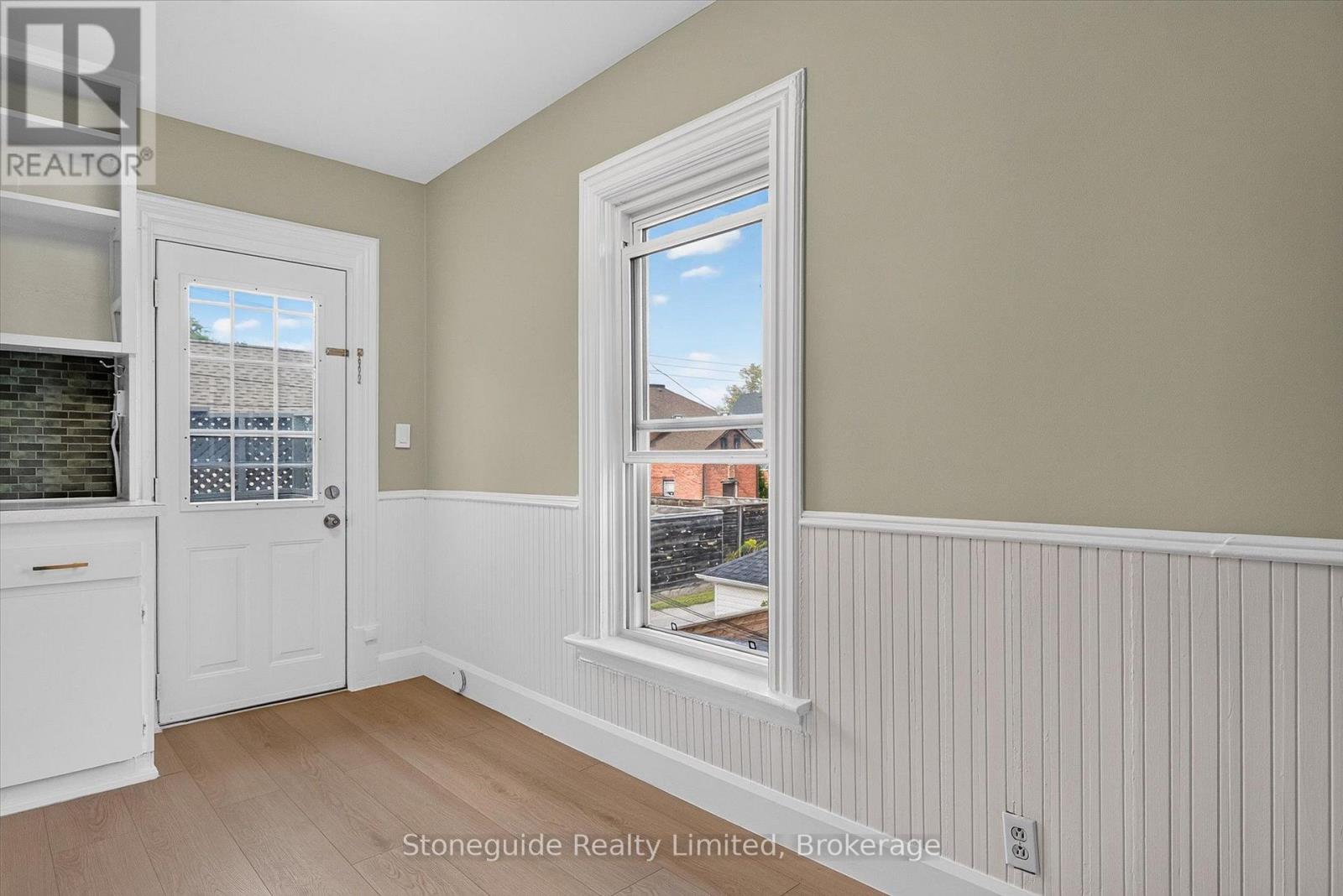 540 Charlotte Street, Peterborough, Ontario  K9J 2W5 - Photo 6 - X13787104
