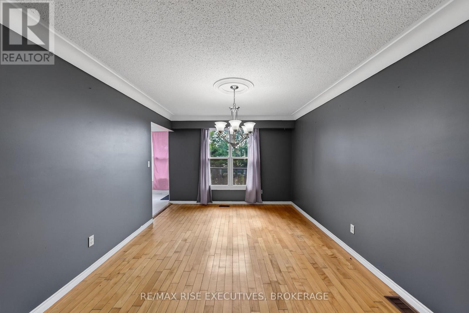 601 Forest Hill Drive, Kingston, Ontario  K7M 7N6 - Photo 11 - X13787108