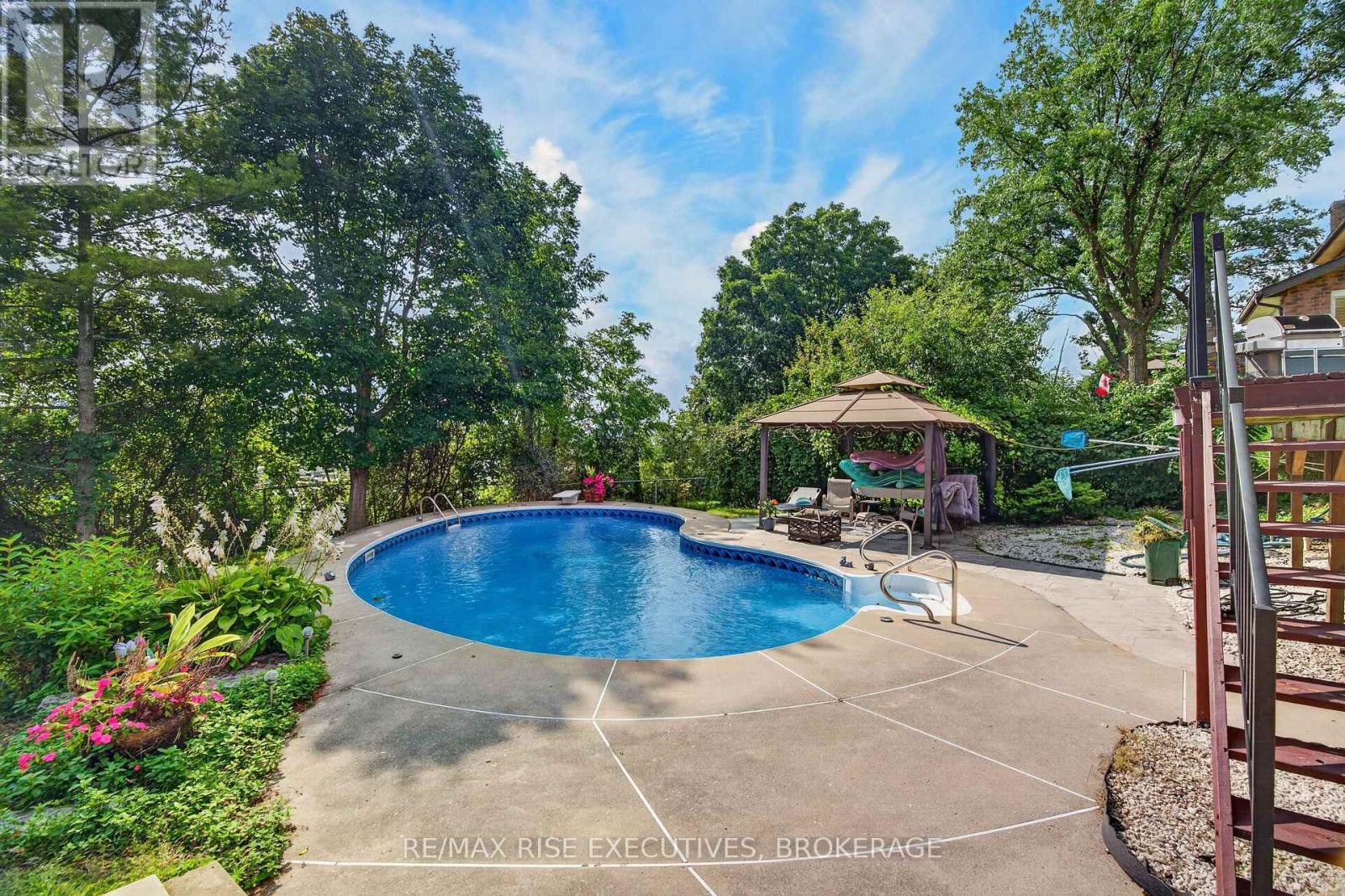 601 Forest Hill Drive, Kingston, Ontario  K7M 7N6 - Photo 4 - X13787108