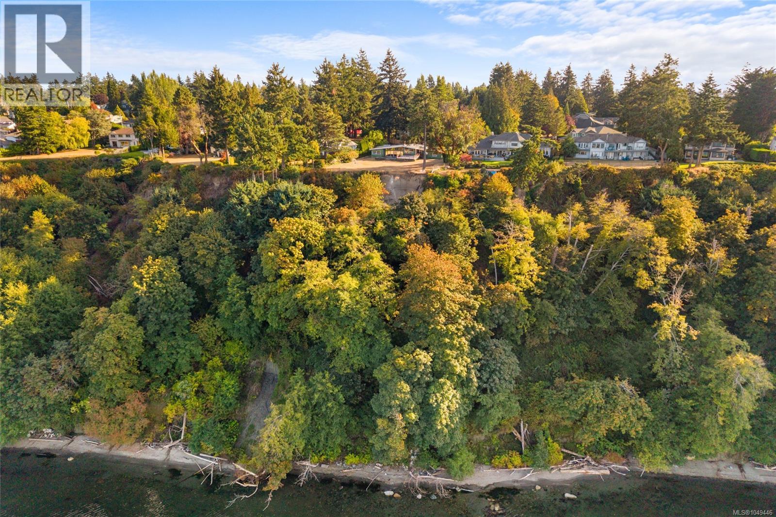 4598 Torquay Dr, Saanich, British Columbia  V8N 3L7 - Photo 4 - 1049446