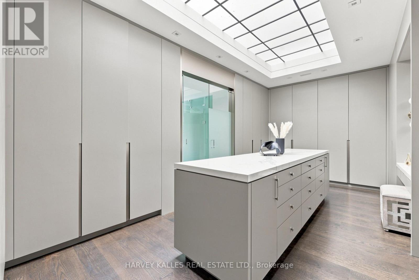 126 Sandringham Drive, Toronto, Ontario  M3H 1E3 - Photo 29 - C13787138