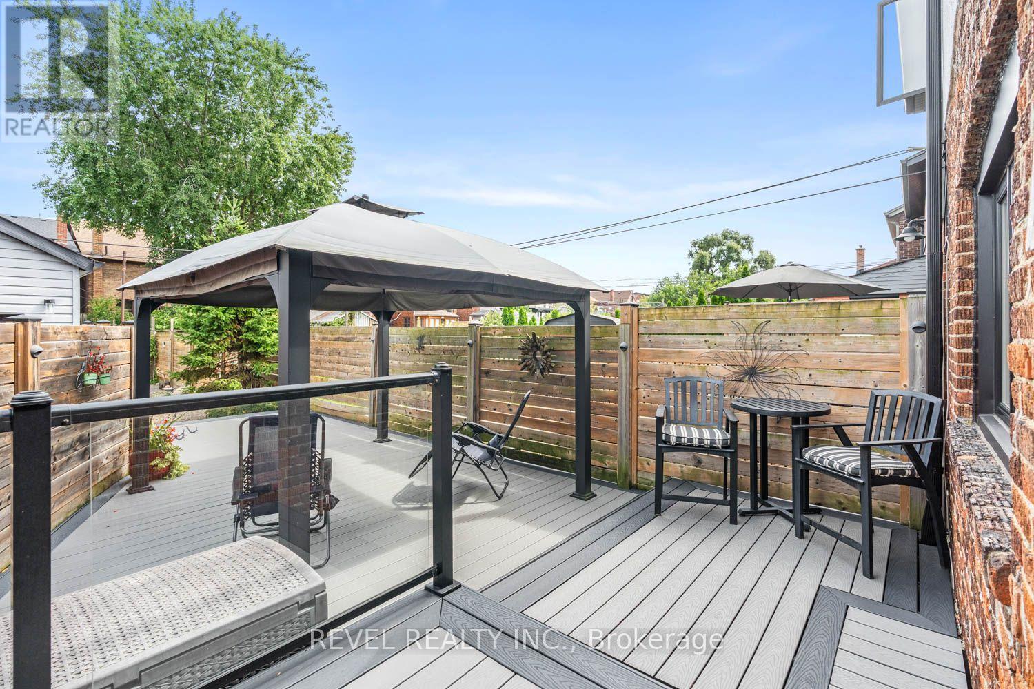 165 Northcliffe Boulevard, Toronto, Ontario  M6E 3K5 - Photo 29 - C13787214