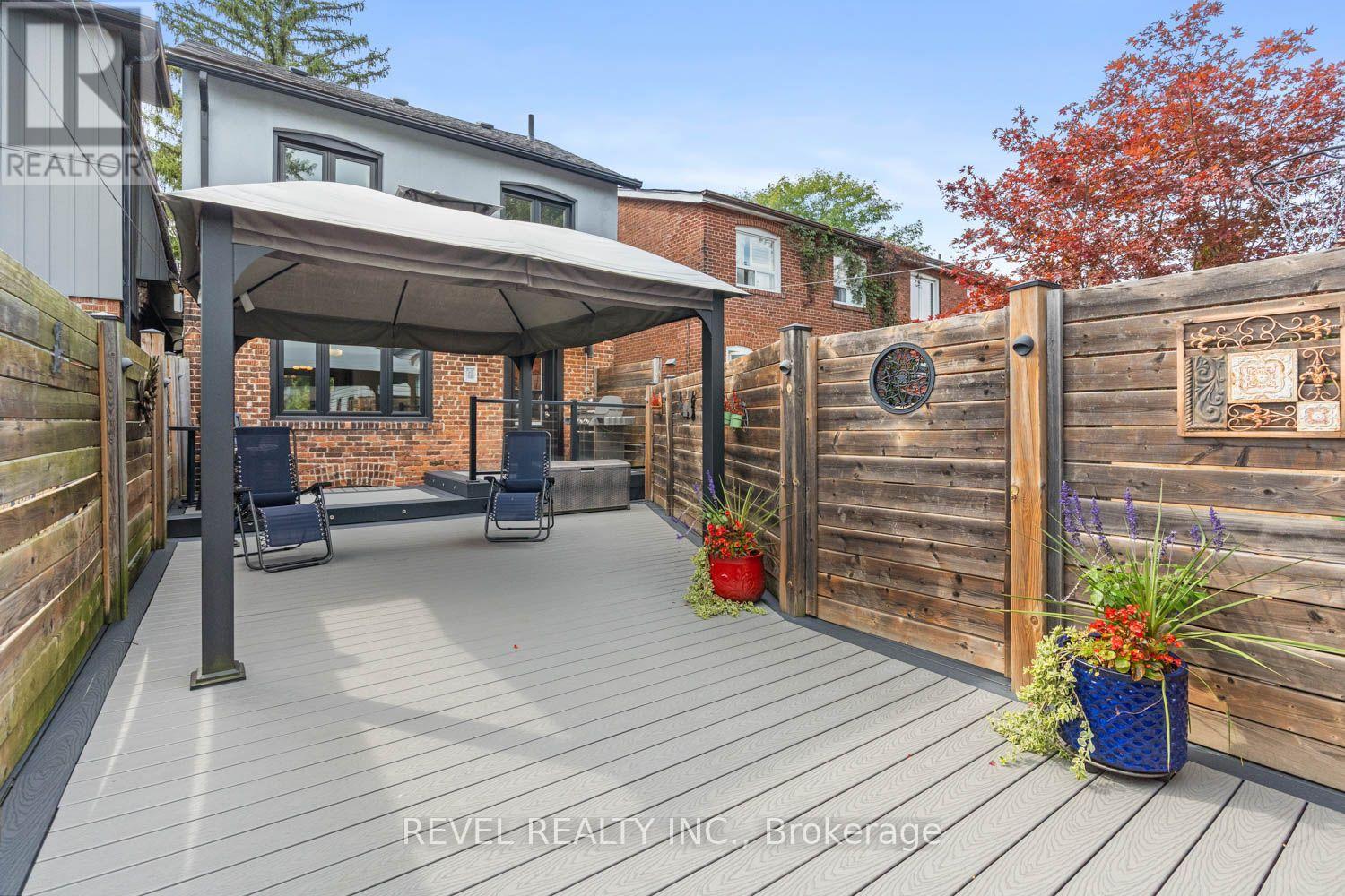 165 Northcliffe Boulevard, Toronto, Ontario  M6E 3K5 - Photo 32 - C13787214