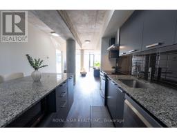 623 - 95 BATHURST STREET, Toronto, Ontario