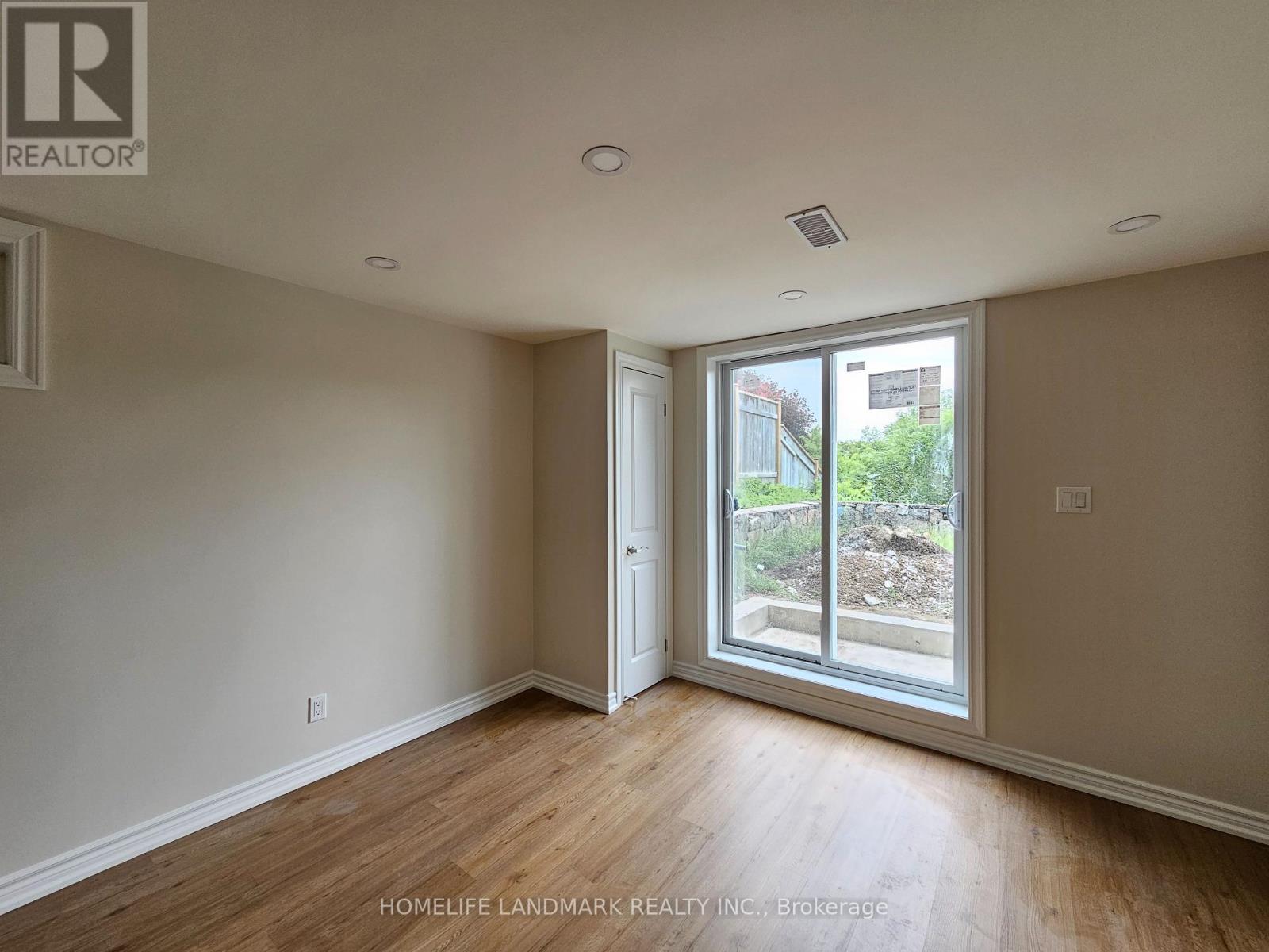 Lower - 499 Tennyson Court, Oshawa, Ontario  L1H 3K8 - Photo 12 - E13787140