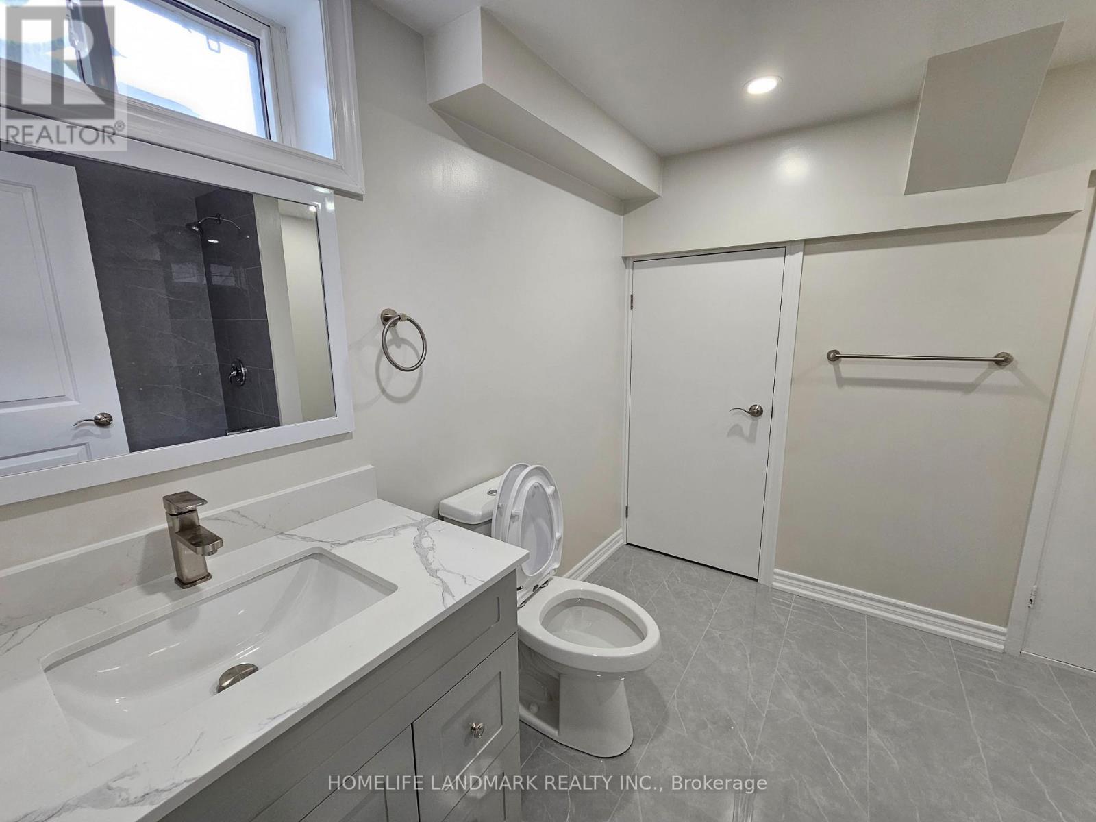 Lower - 499 Tennyson Court, Oshawa, Ontario  L1H 3K8 - Photo 3 - E13787140