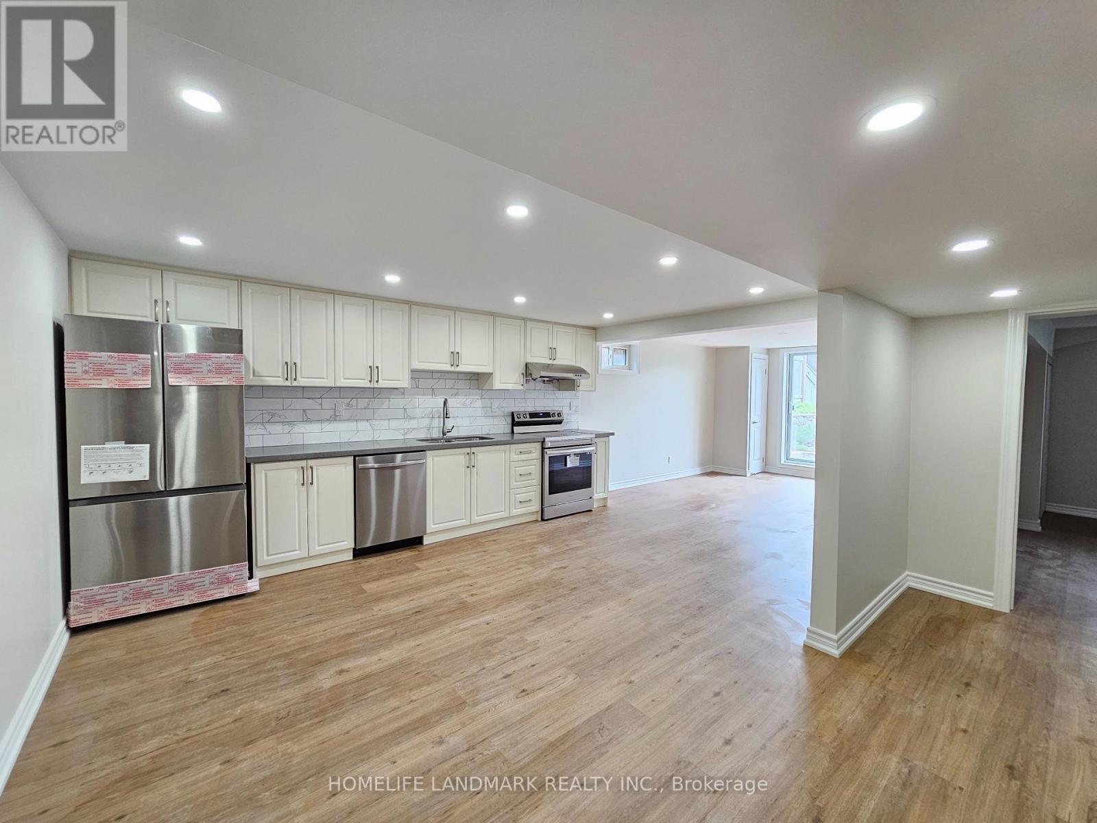 Lower - 499 Tennyson Court, Oshawa, Ontario  L1H 3K8 - Photo 5 - E13787140