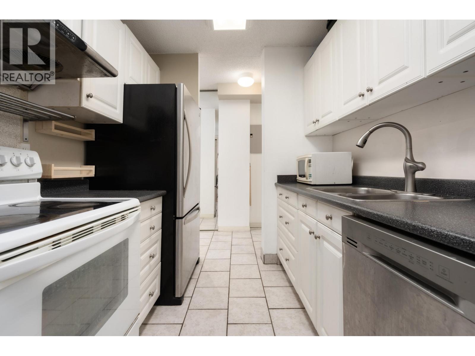 704 6689 Willingdon Avenue, Burnaby, British Columbia  V5H 3Y8 - Photo 8 - R3165662